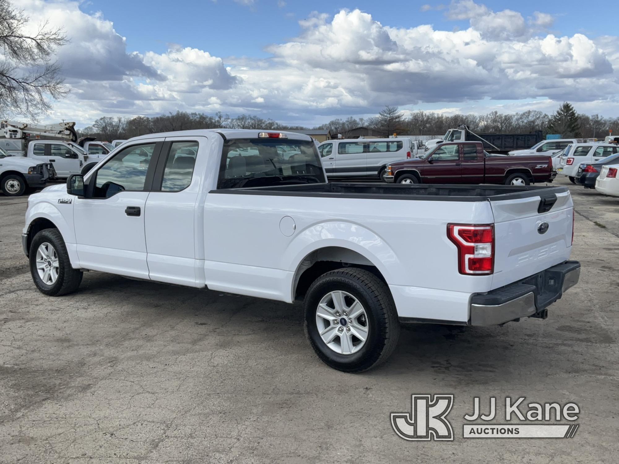 (South Beloit, IL) 2020 Ford F150 Extended-Cab Pickup Truck Runs & Moves) (Check Engine Light On, Mo