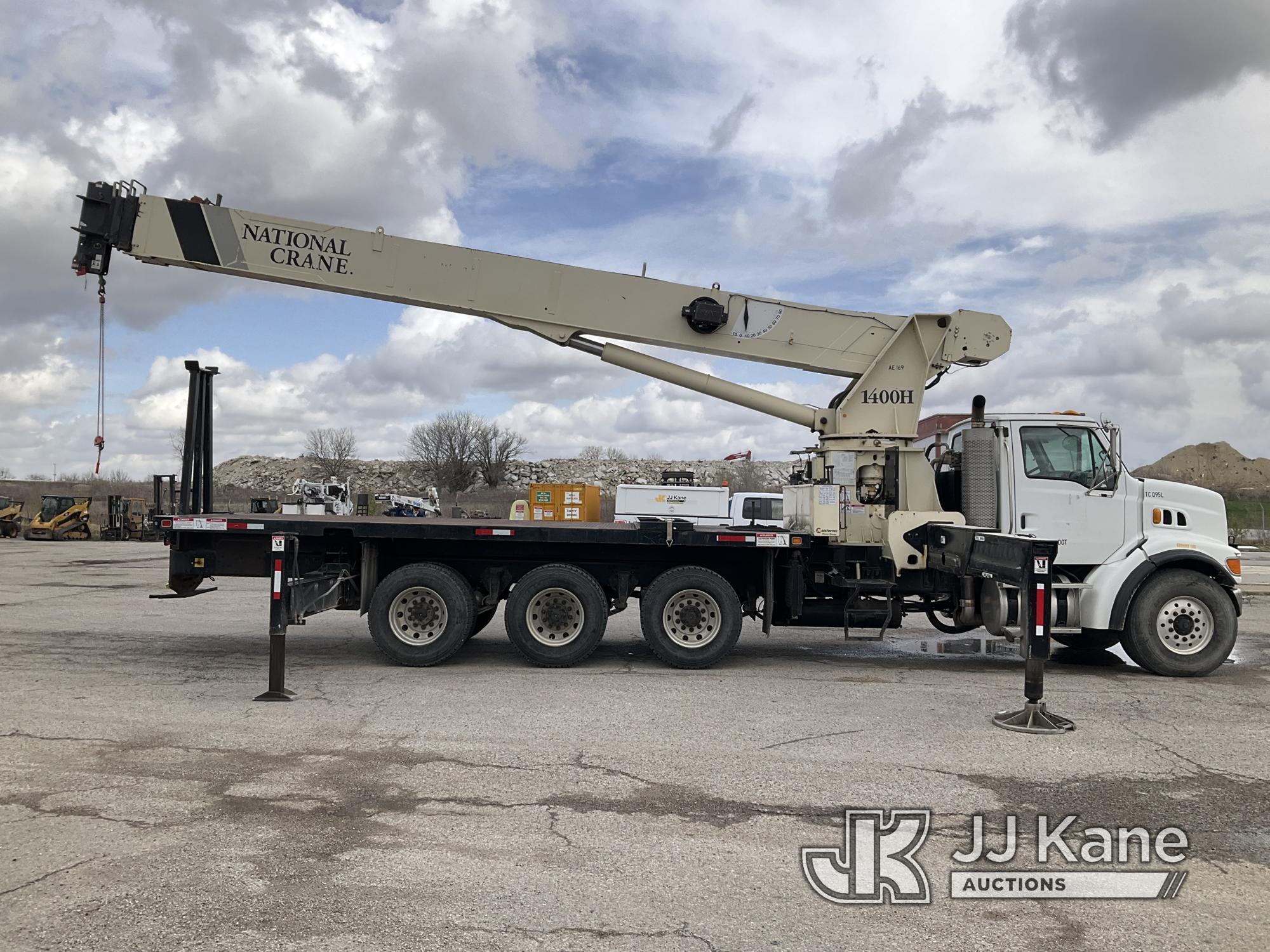 (Kansas City, MO) National 1400H, Hydraulic Truck Crane mounted behind cab on 2007 Sterling LT7500 T