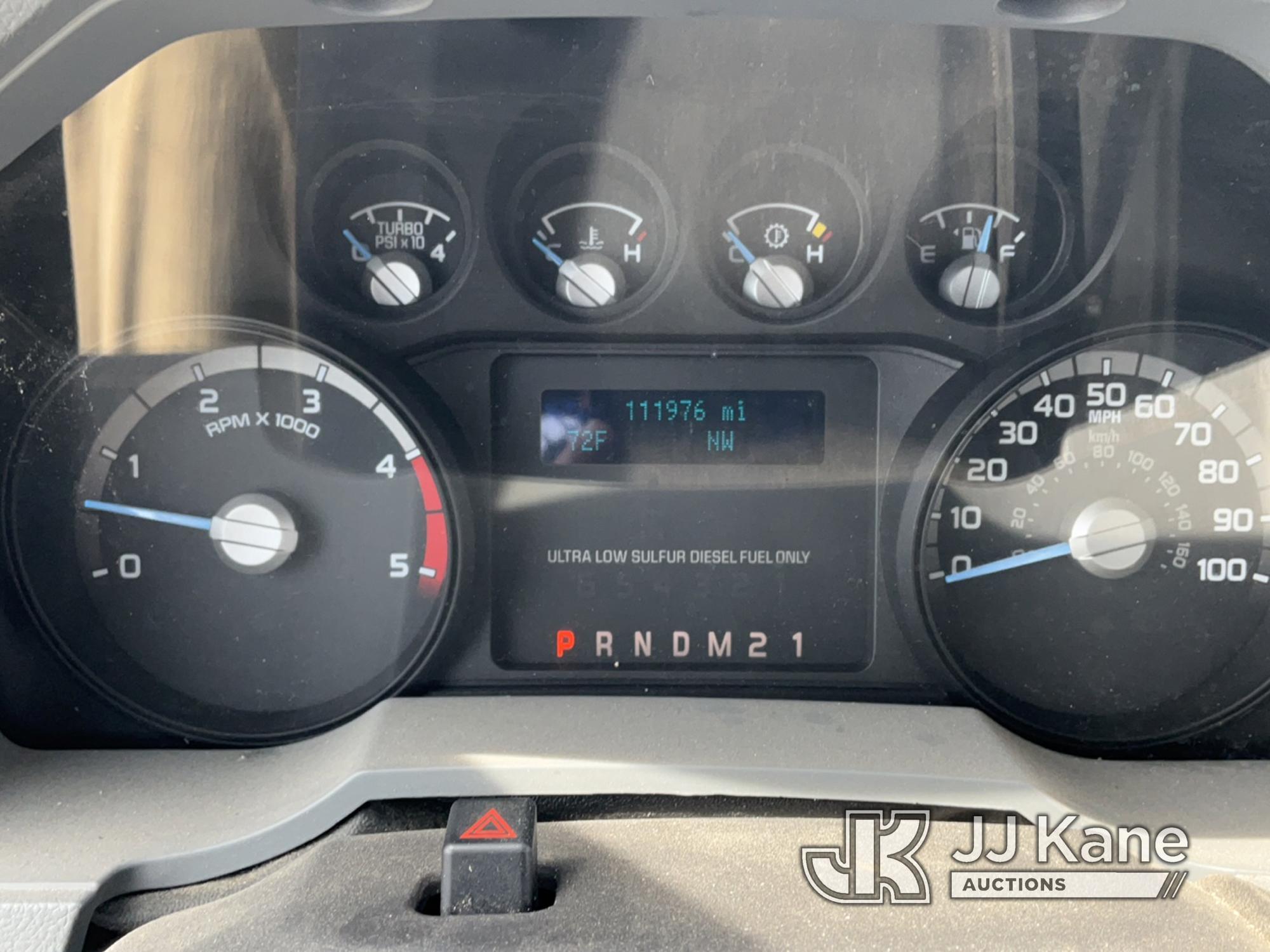 (South Beloit, IL) 2016 Ford F550 Stake Truck Runs & Moves