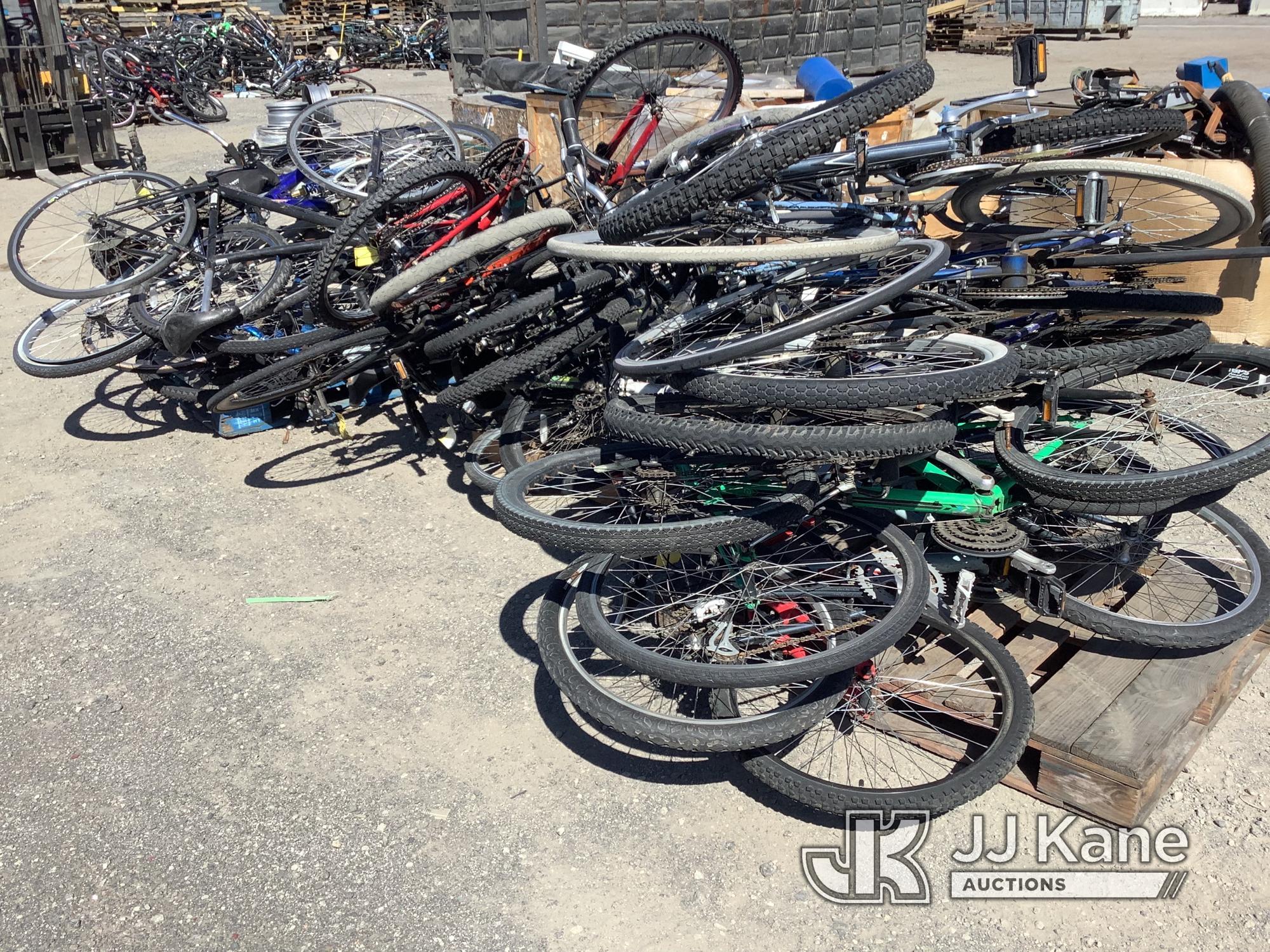 (Jurupa Valley, CA) 3 Pallets Of Bikes (Used) NOTE: This unit is being sold AS IS/WHERE IS via Timed