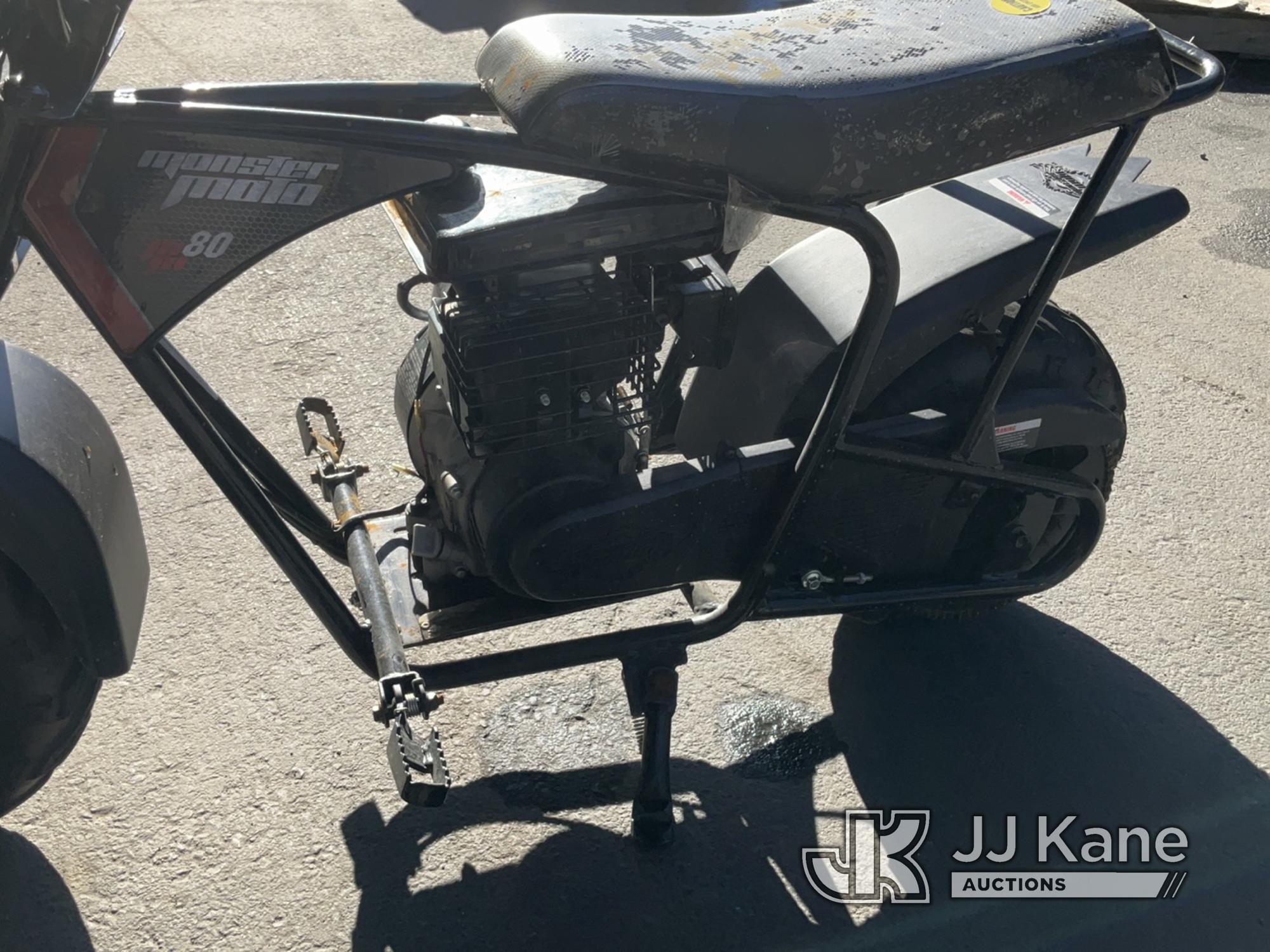 (Jurupa Valley, CA) Monster Moto Gas Powered Mini Bike (Used) NOTE: This unit is being sold AS IS/WH