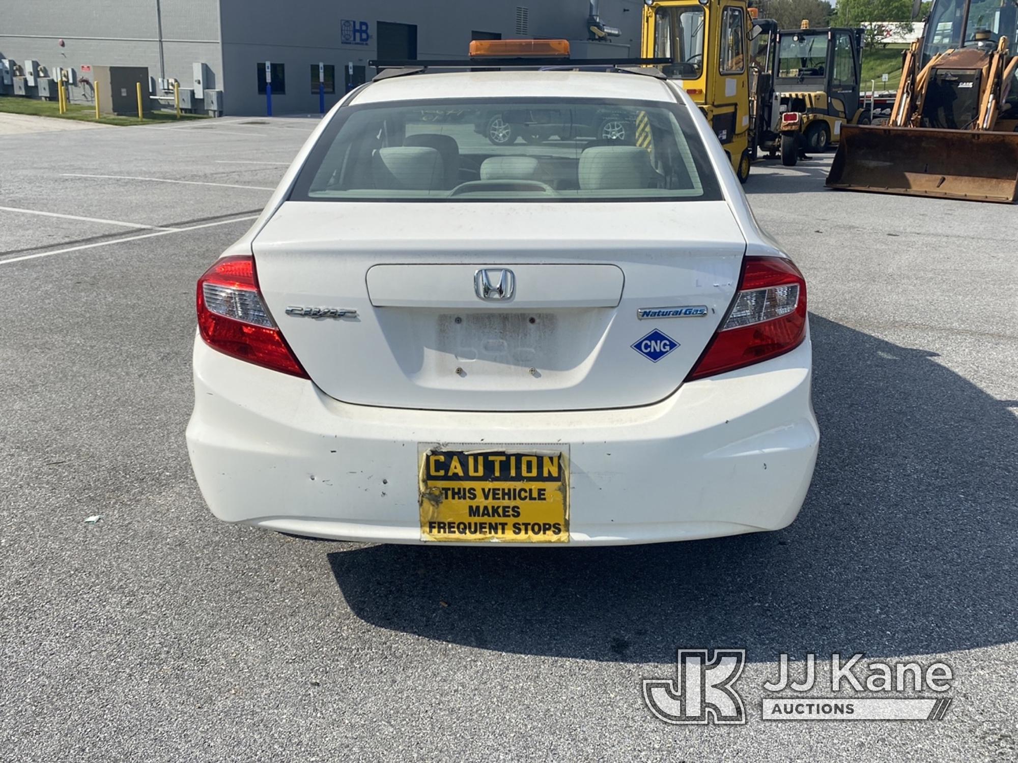 (Chester Springs, PA) 2012 Honda Civic 4-Door Sedan CNG Only) (Runs & Moves, Rust & Body Damage) (In