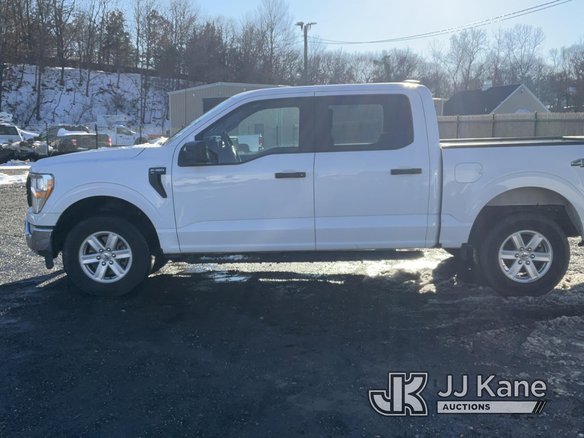 (Kings Park, NY) 2021 Ford F150 Crew-Cab Pickup Truck Runs & Moves, Check Engine Light On, Body Dama