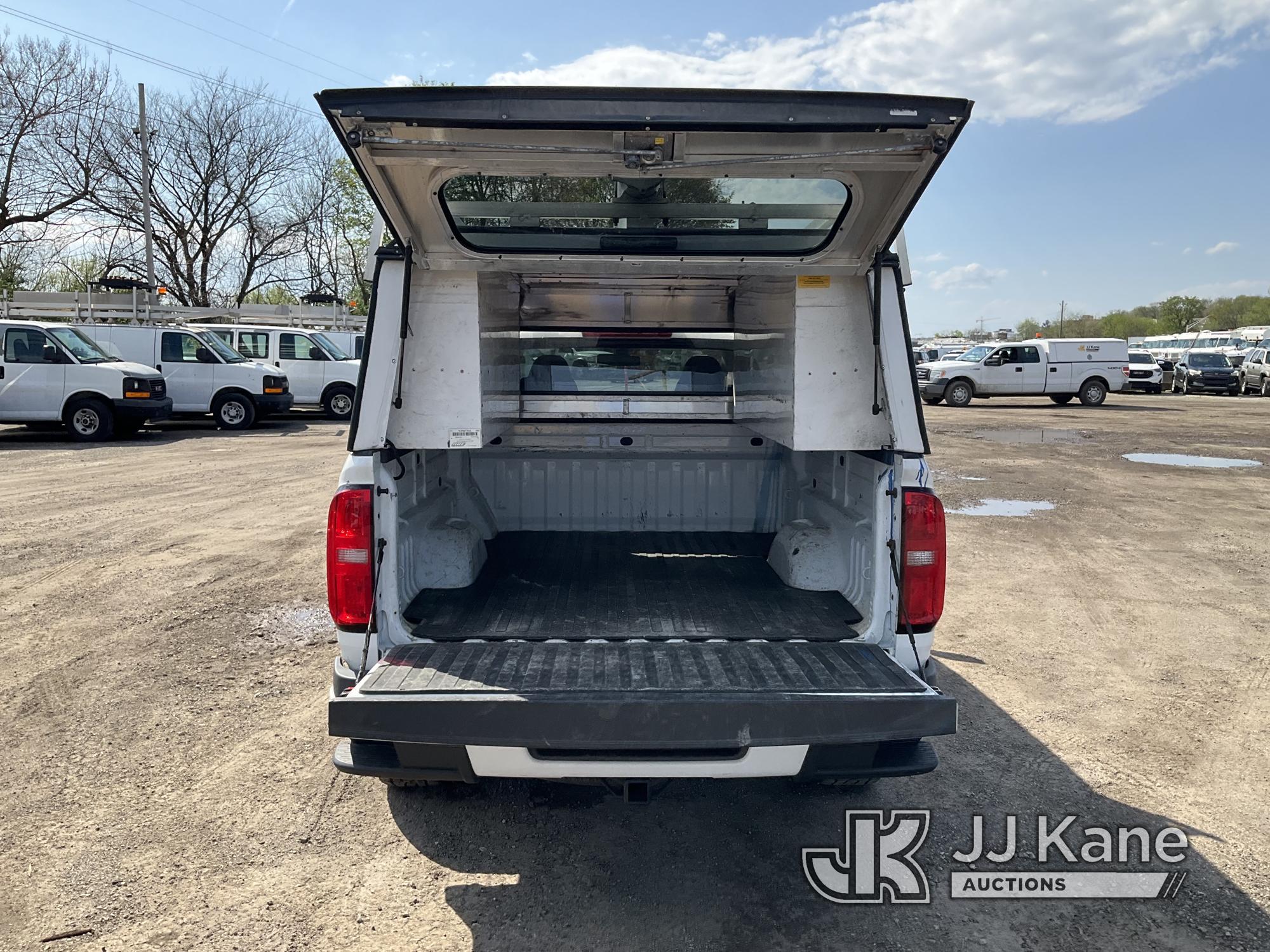 (Plymouth Meeting, PA) 2018 Chevrolet Colorado 4x4 Extended-Cab Pickup Truck Runs & Moves, Body & Ru