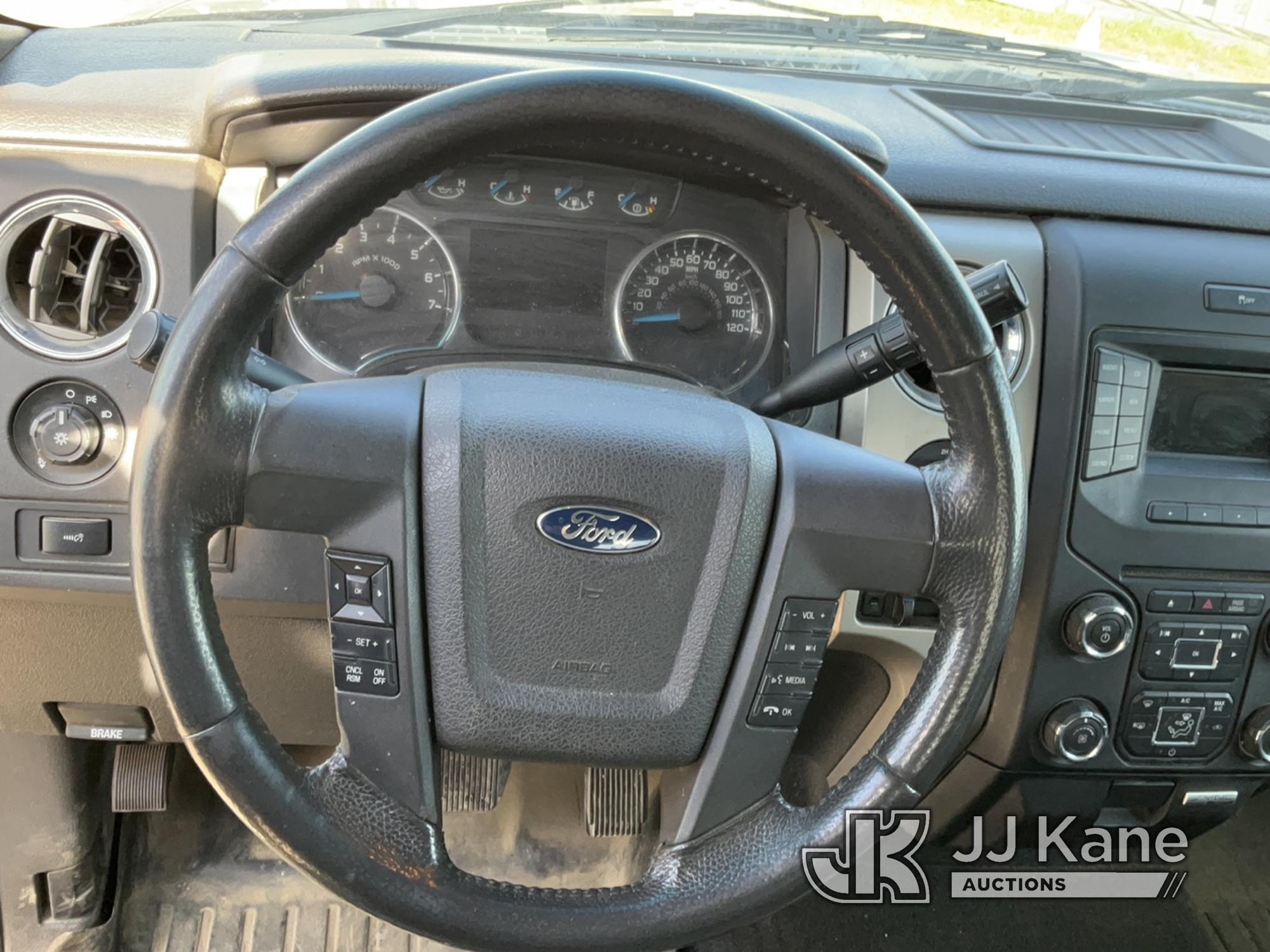 (Charlotte, MI) 2014 Ford F150 4x4 Crew-Cab Pickup Truck Runs, Moves, Rust, Body Damage, Engine Ligh