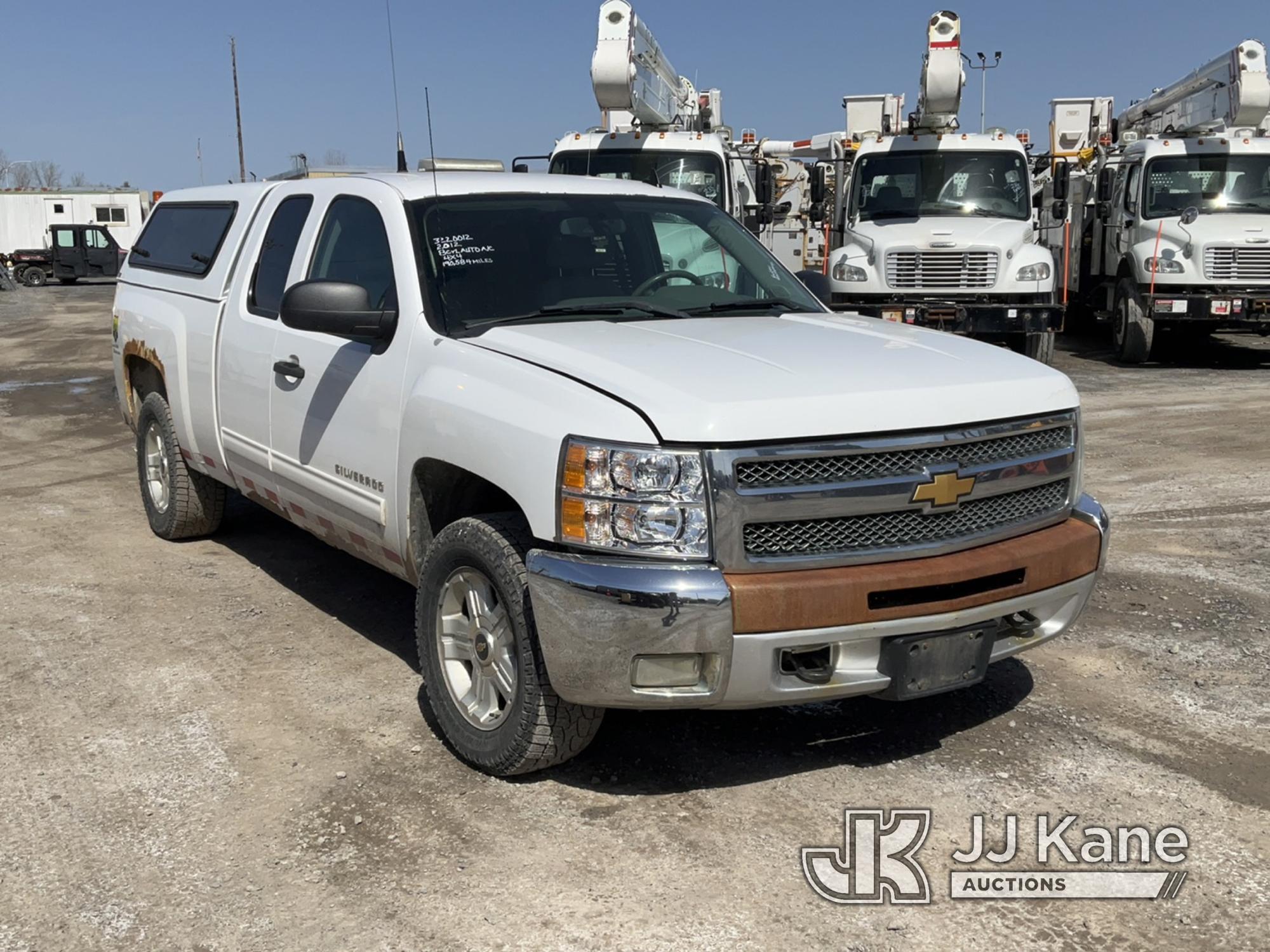 (Rome, NY) 2012 Chevrolet Silverado 1500 4x4 Extended-Cab Pickup Truck Runs & Moves, Body & Rust Dam