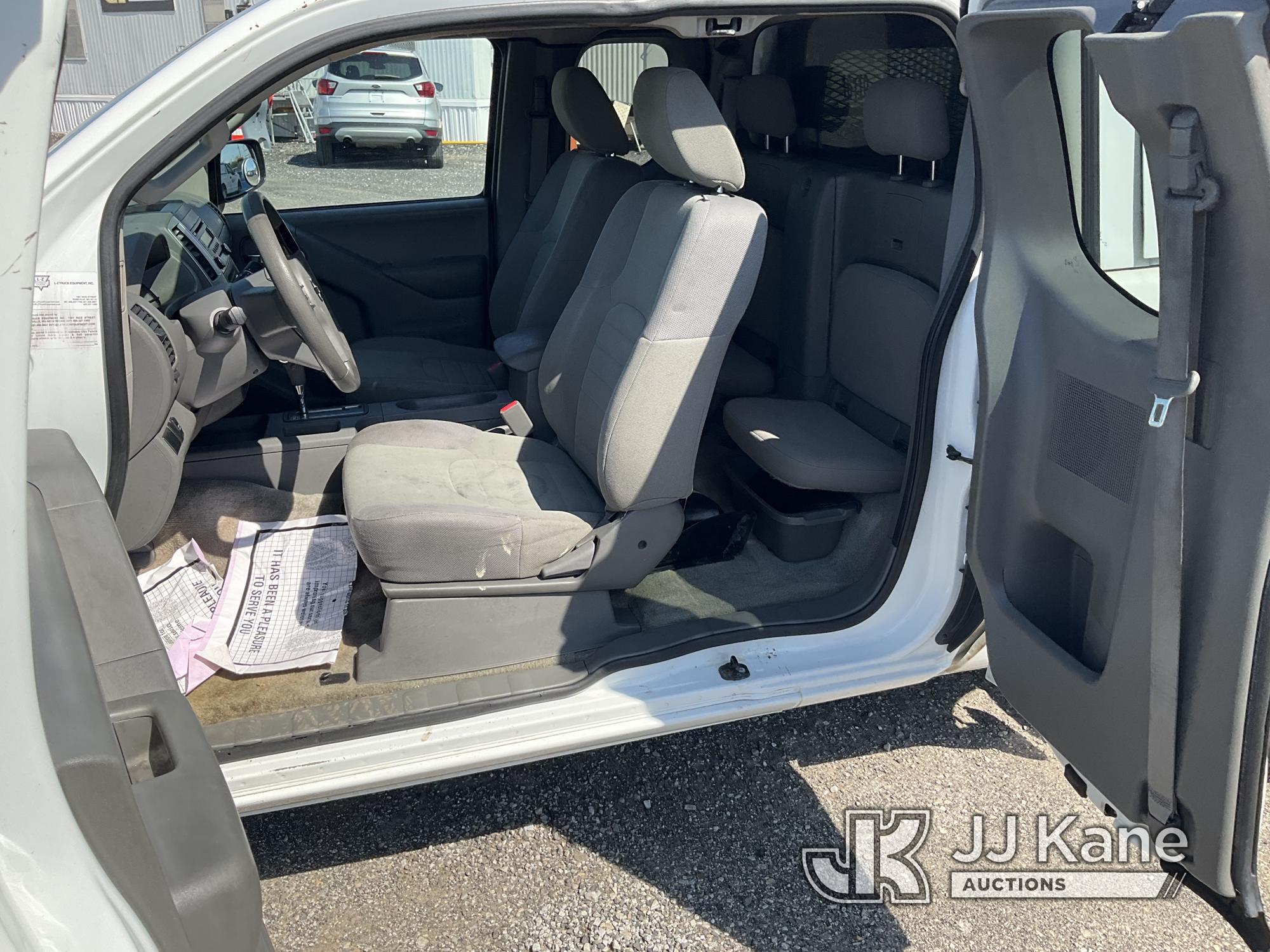 (Plymouth Meeting, PA) 2016 Nissan Frontier Extended-Cab Pickup Truck Runs & Moves, Body & Rust Dama