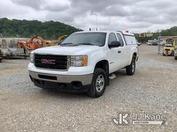 (Smock, PA) 2011 GMC Sierra 2500HD 4x4 Extended-Cab Pickup Truck Title Delay) (Runs & Moves, Rust, P