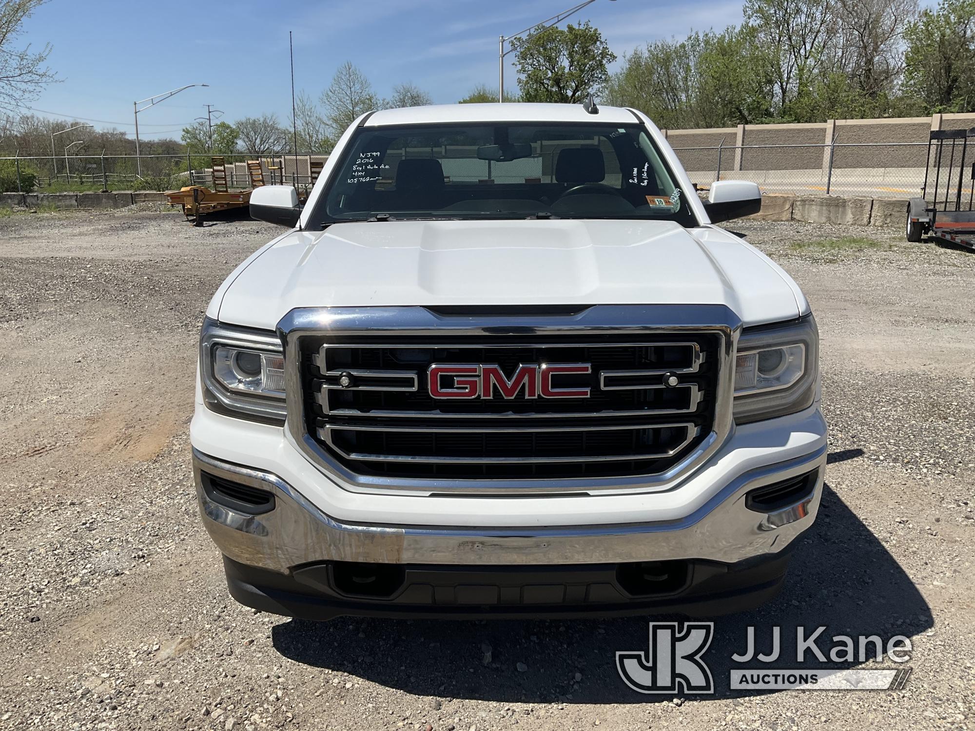 (Plymouth Meeting, PA) 2016 GMC Sierra 1500 4x4 Pickup Truck Runs & Moves, Body & Rust Damage