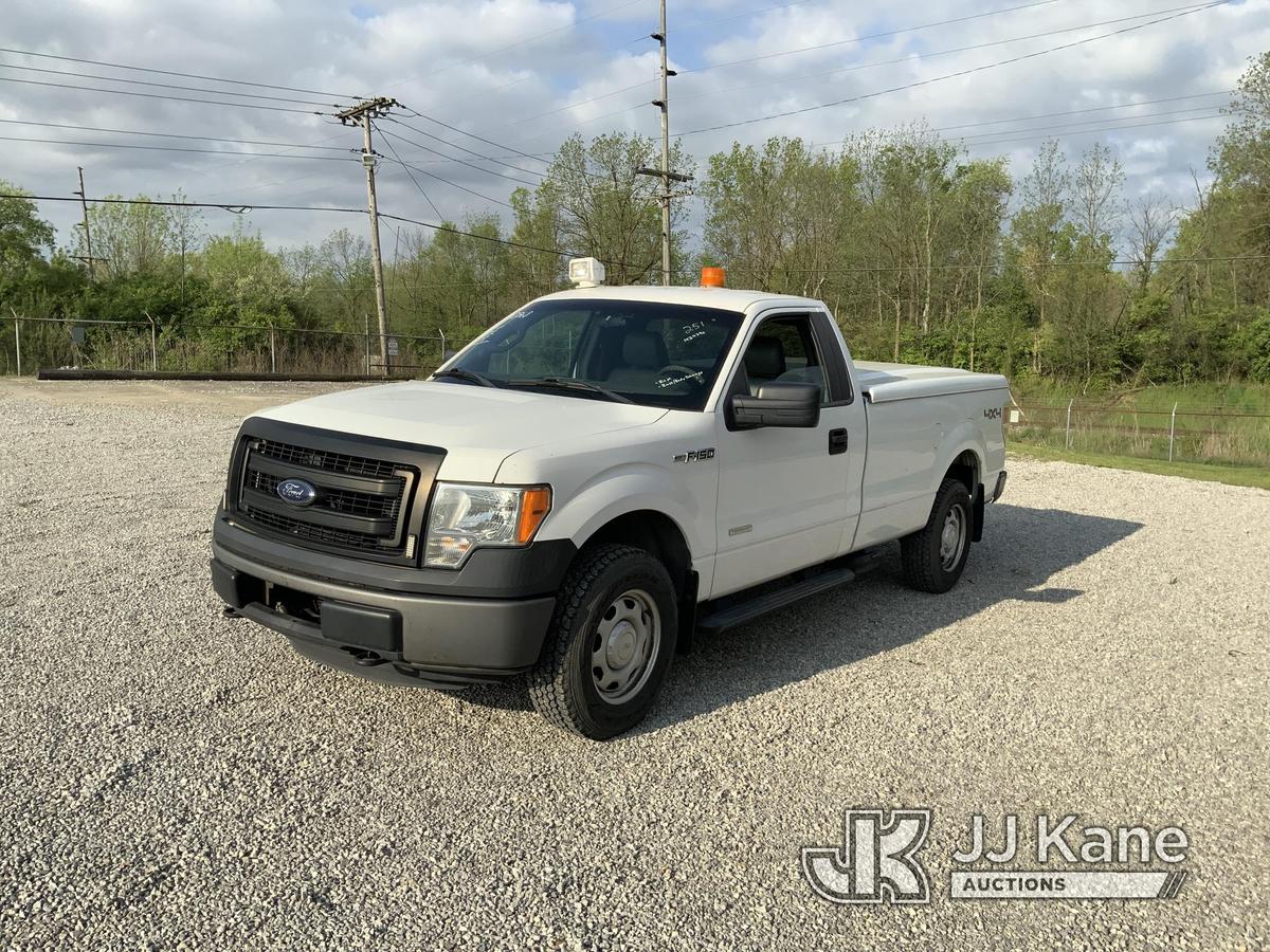 (Fort Wayne, IN) 2013 Ford F150 4x4 Pickup Truck Runs & Moves) (Rust/Body Damage