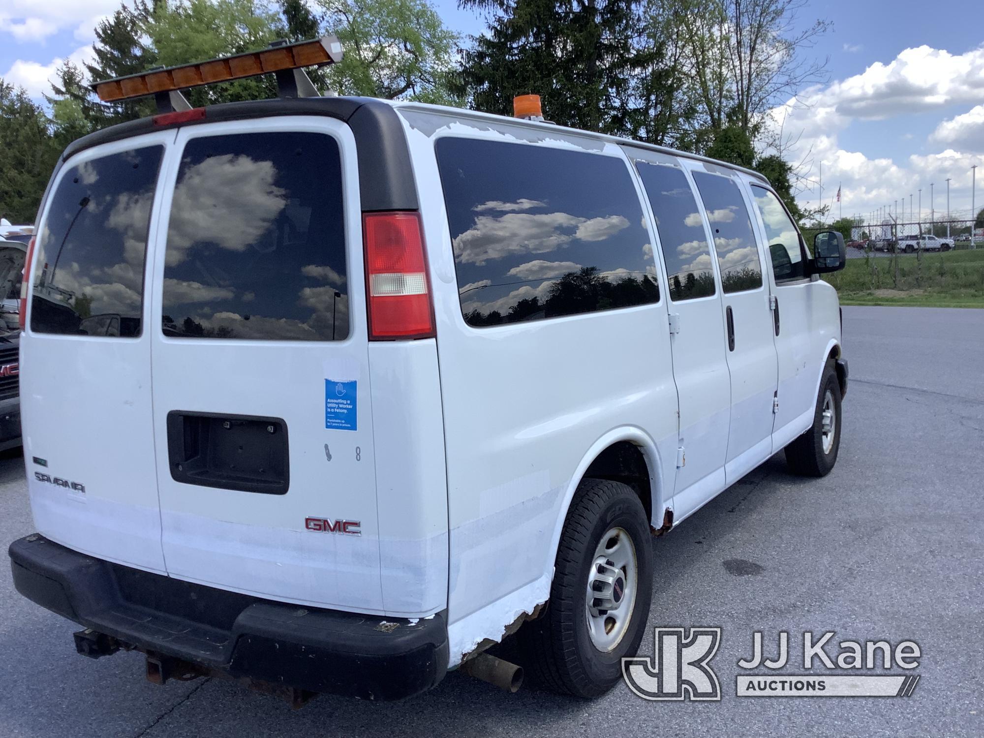 (Chester Springs, PA) 2010 GMC Savana G3500 Cargo Van Runs & Moves, Interior Damage, Rust & Body Dam