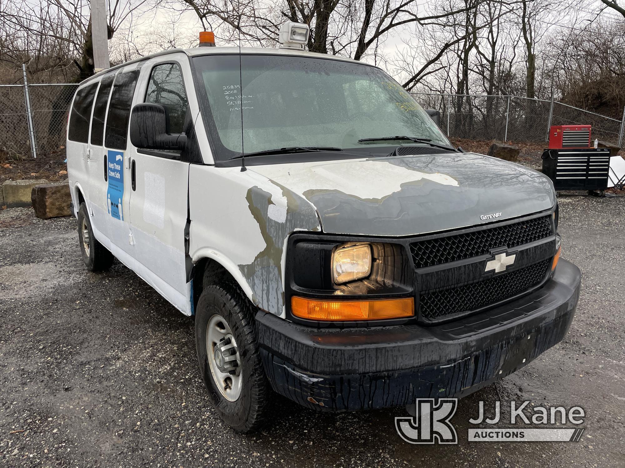 (Plymouth Meeting, PA) 2008 Chevrolet Express G3500 Window Passenger/Cargo Van Runs & Moves, Body &