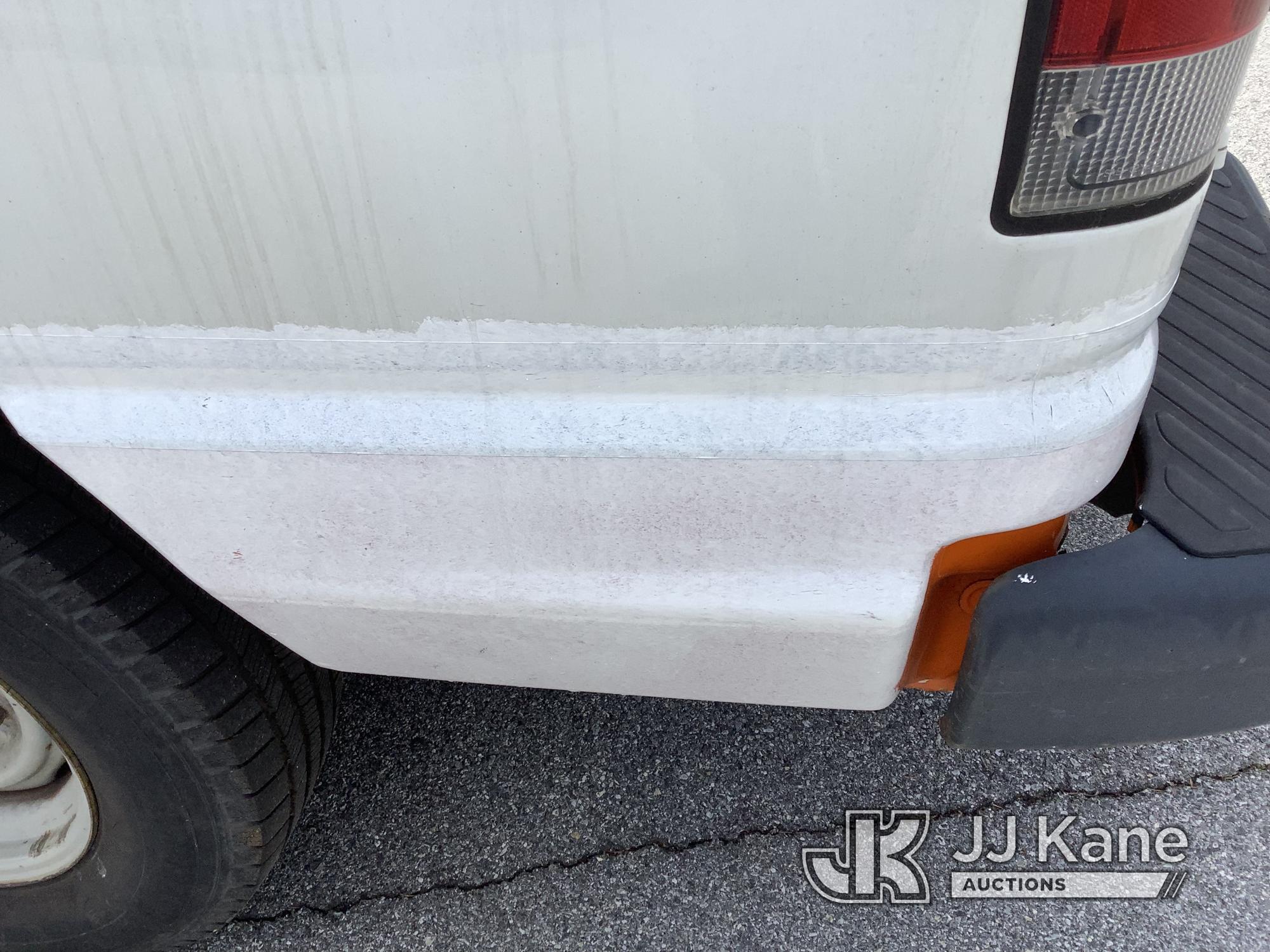 (Chester Springs, PA) 2012 Ford E350 Cargo Van Runs & Moves, Engine Light On, Rust & Body Damage) (I