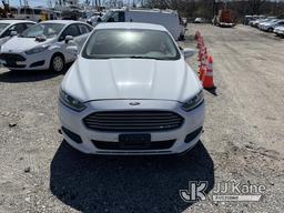 (Plymouth Meeting, PA) 2013 Ford Fusion Hybrid 4-Door Sedan Runs & Moves, Body & Rust Damage