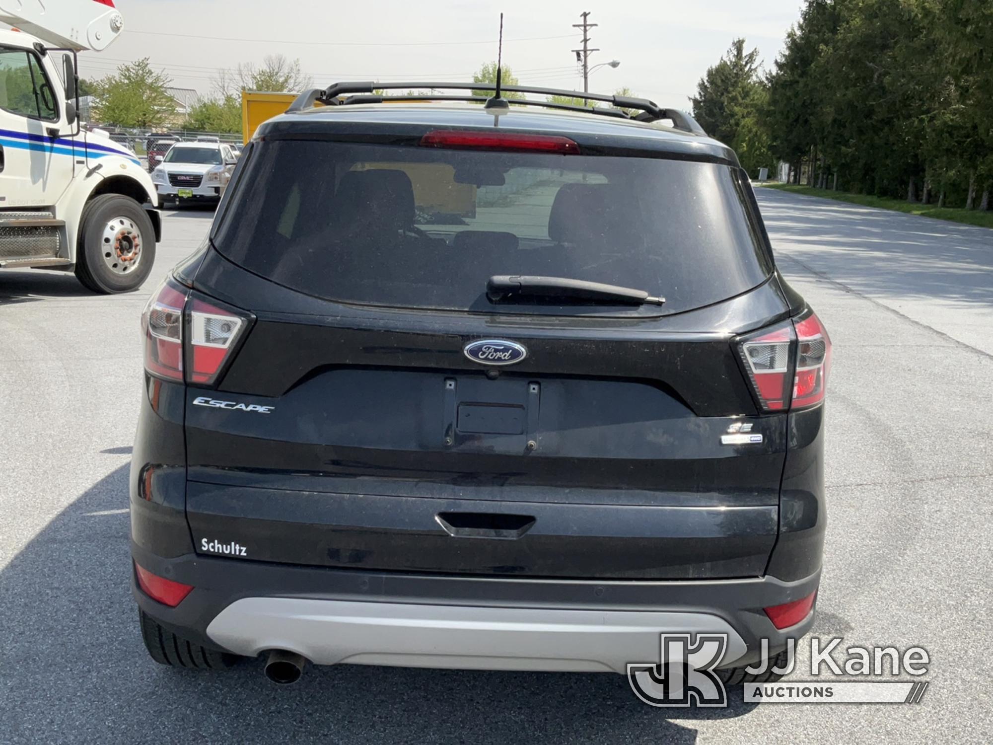 (Chester Springs, PA) 2017 Ford Escape 4x4 4-Door Sport Utility Vehicle Runs & Moves) (Body & Rust D