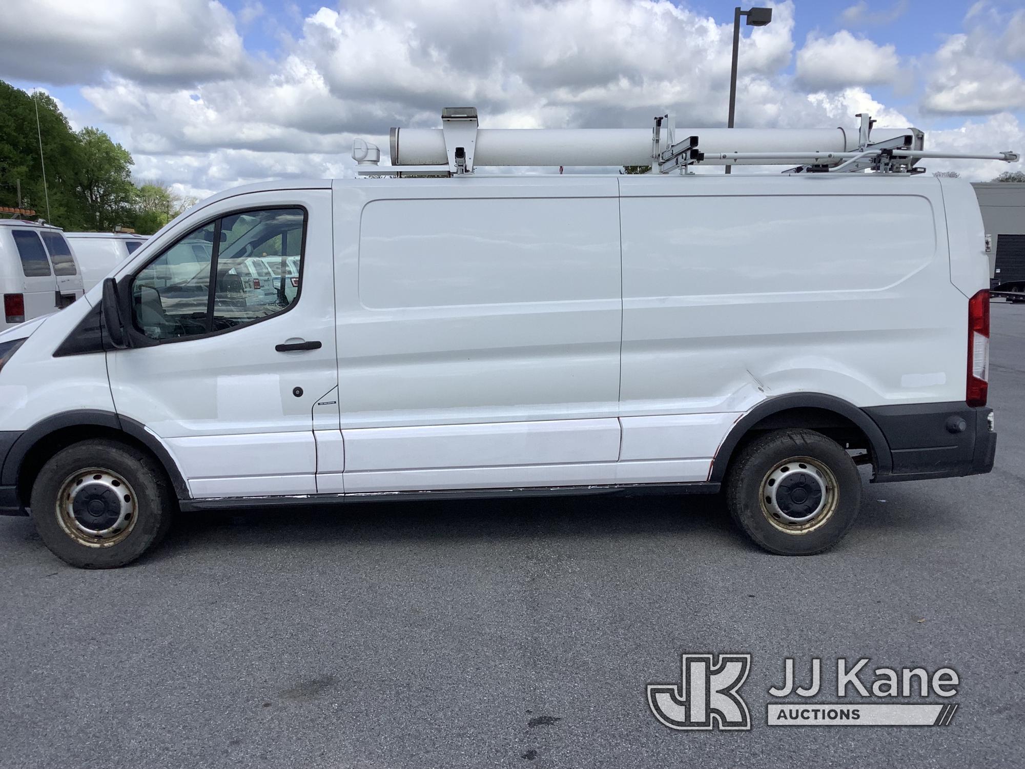 (Chester Springs, PA) 2015 Ford Transit 350 Cargo Van Runs & Moves, Rust & Body Damage) (Inspection