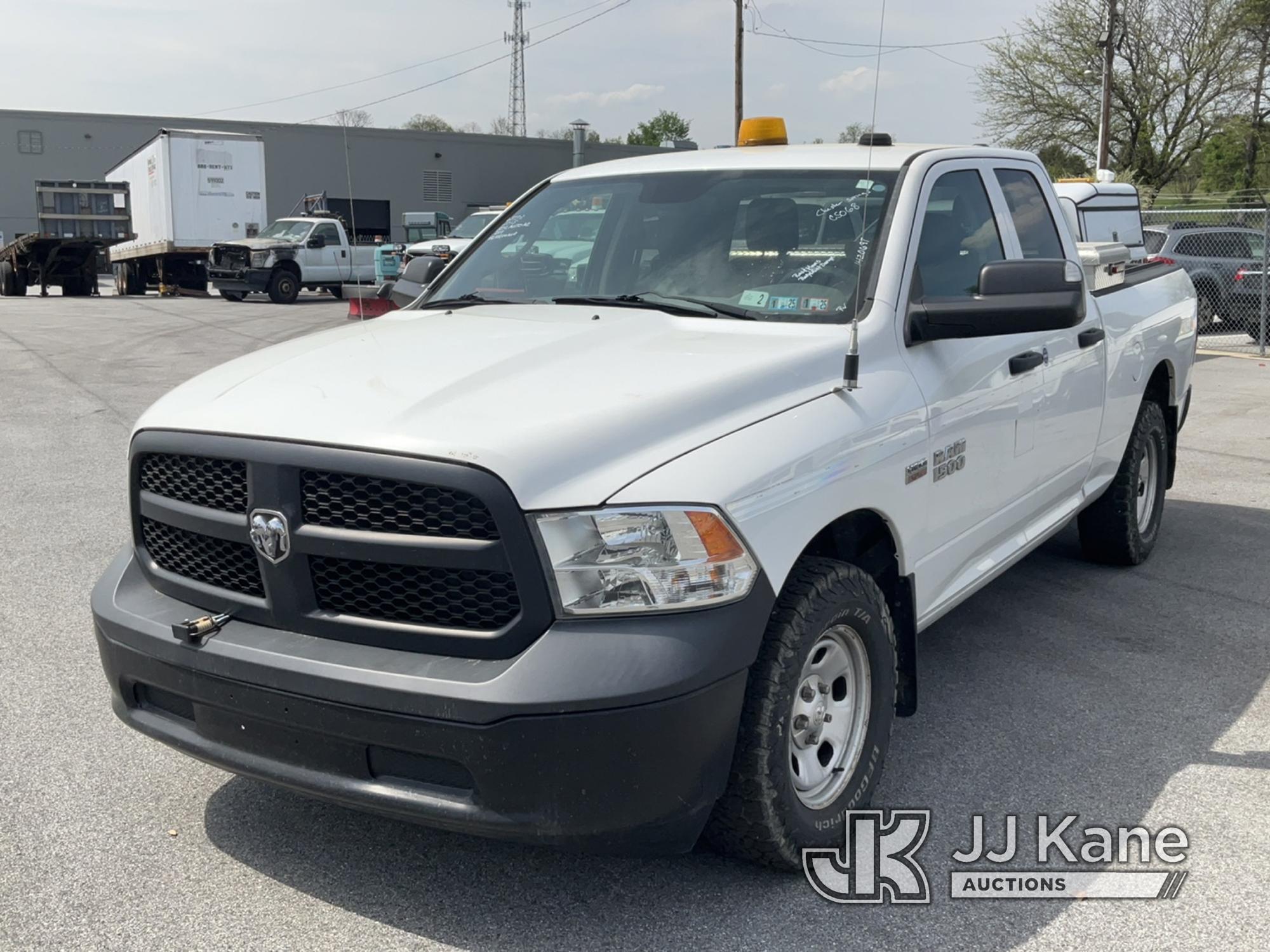 (Chester Springs, PA) 2015 RAM 1500 4x4 Extended-Cab Pickup Truck Runs & Moves, Body & Rust Damage)