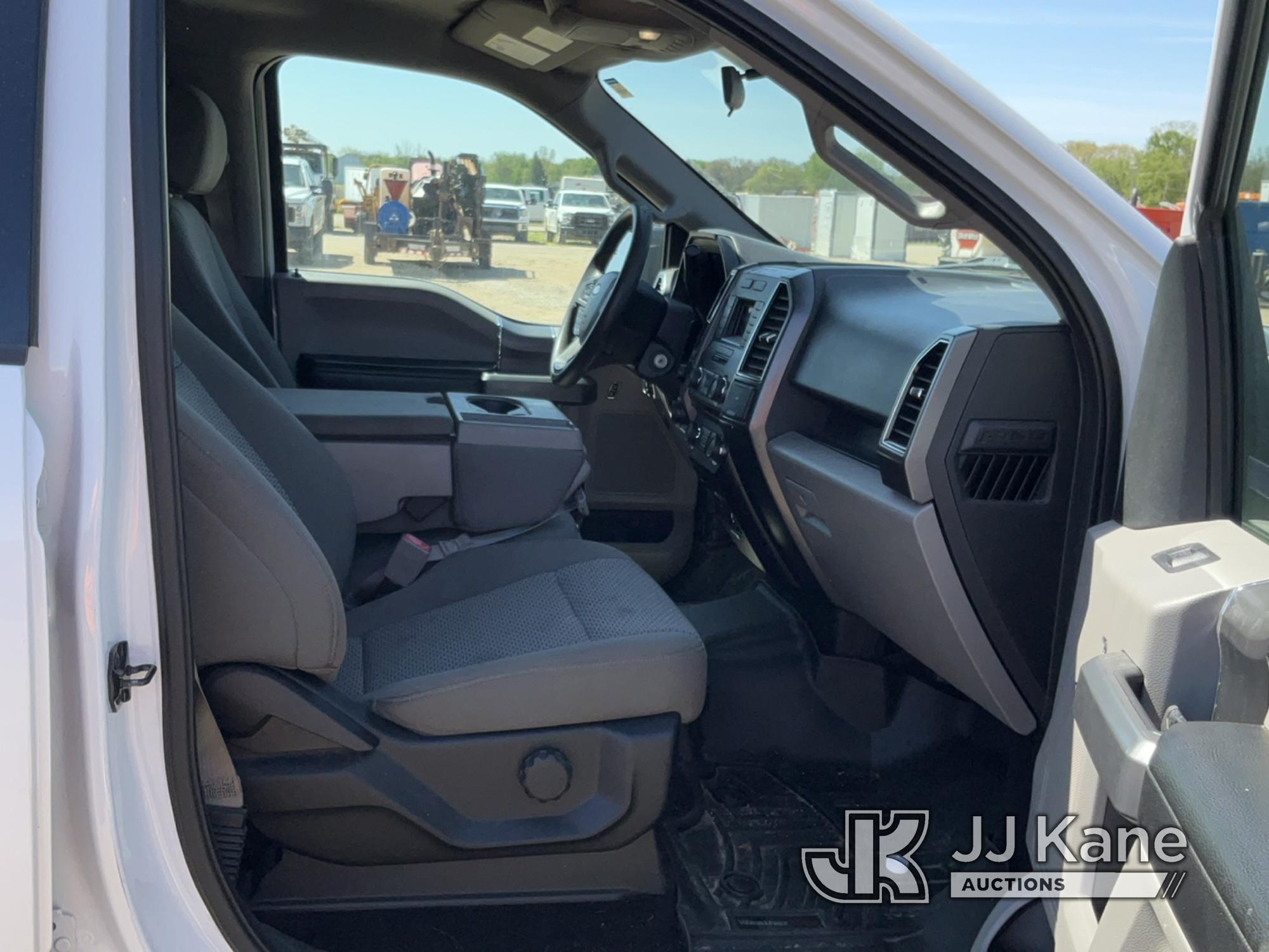 (Charlotte, MI) 2018 Ford F150 4x4 Crew-Cab Pickup Truck Runs, Moves