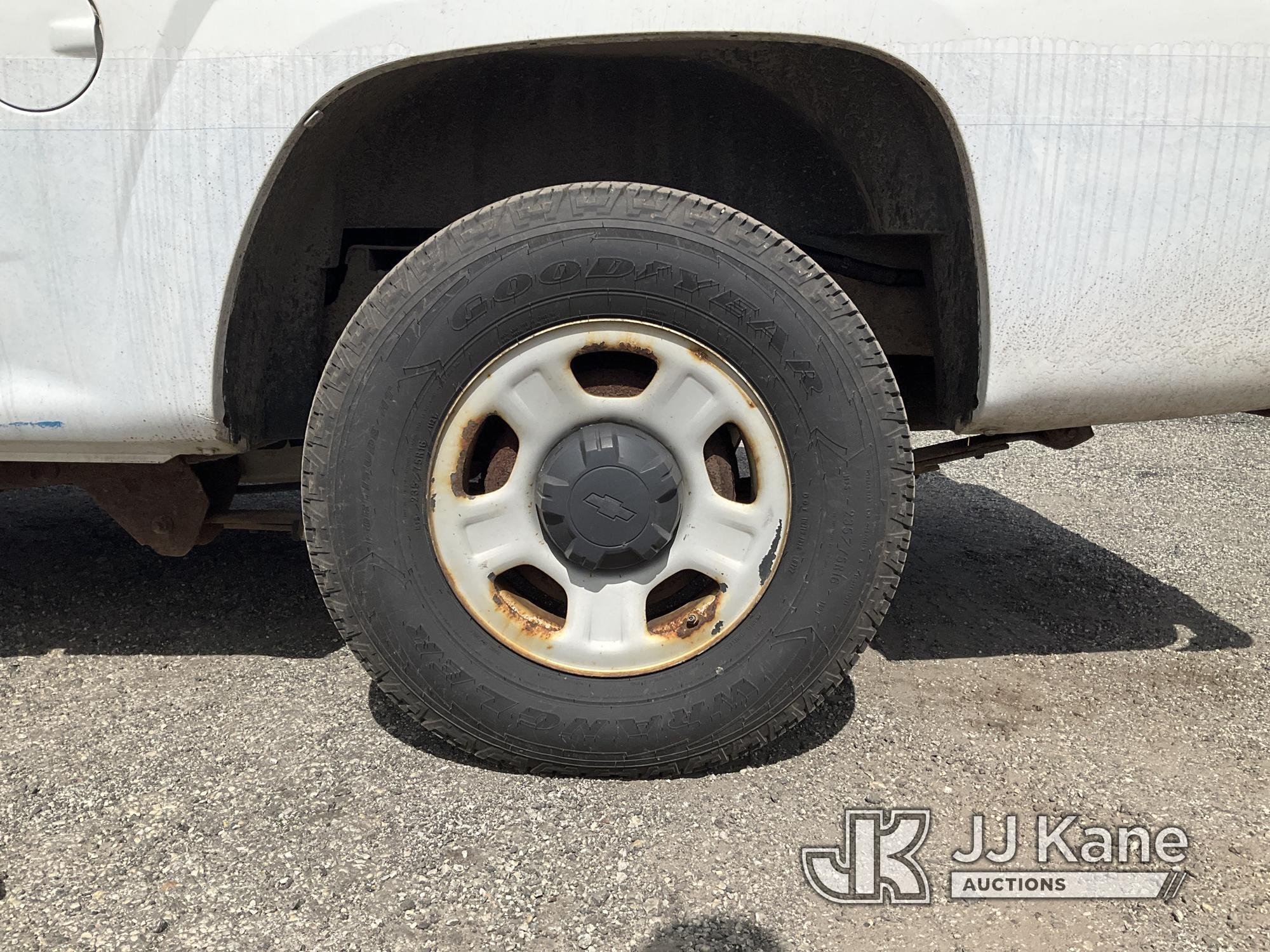 (Plymouth Meeting, PA) 2012 Chevrolet Colorado 4x4 Extended-Cab Pickup Truck Runs & Moves, Body & Ru