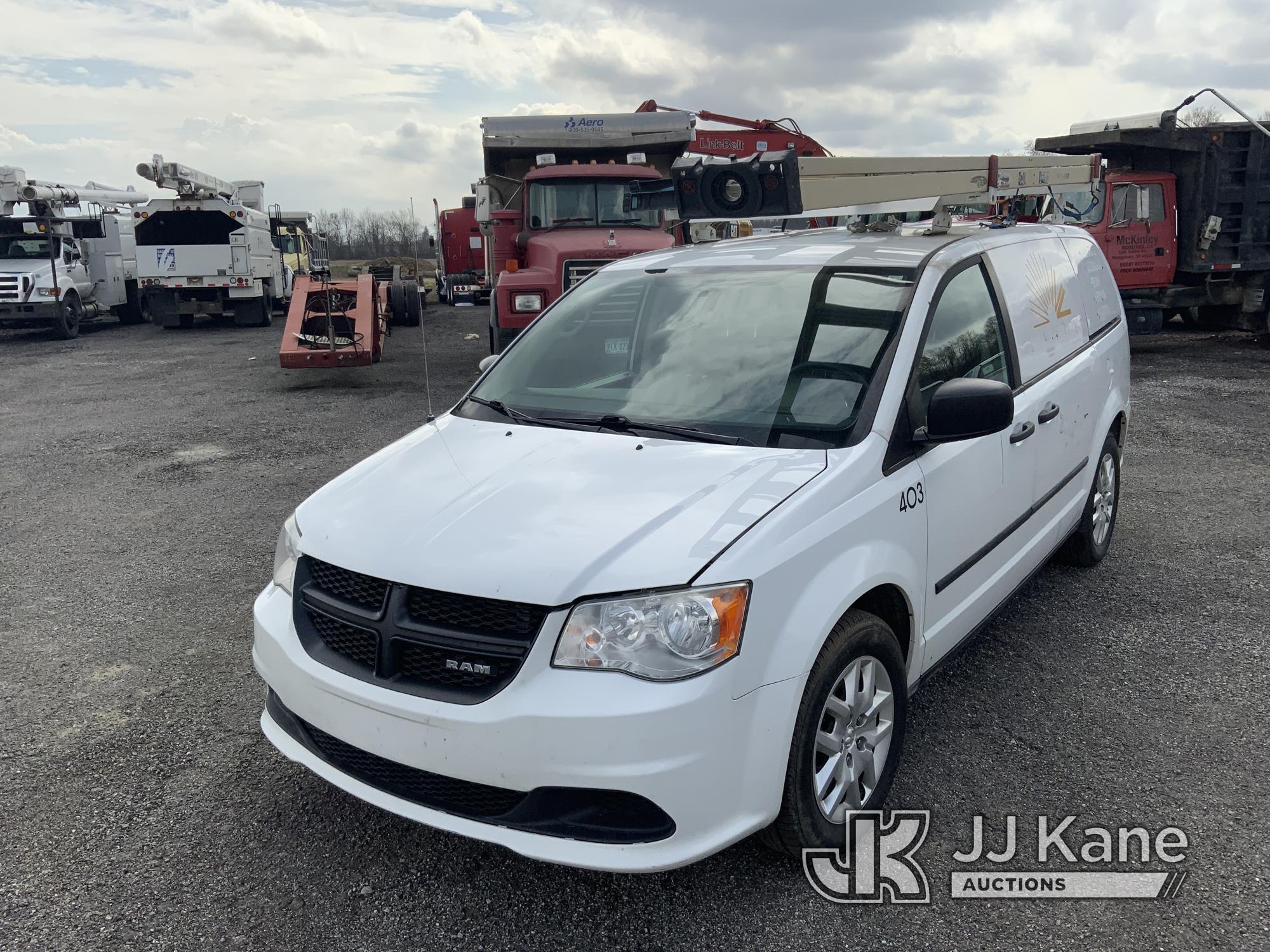 (Ashland, OH) 2014 RAM C/V Mini Cargo Van Runs & Moves