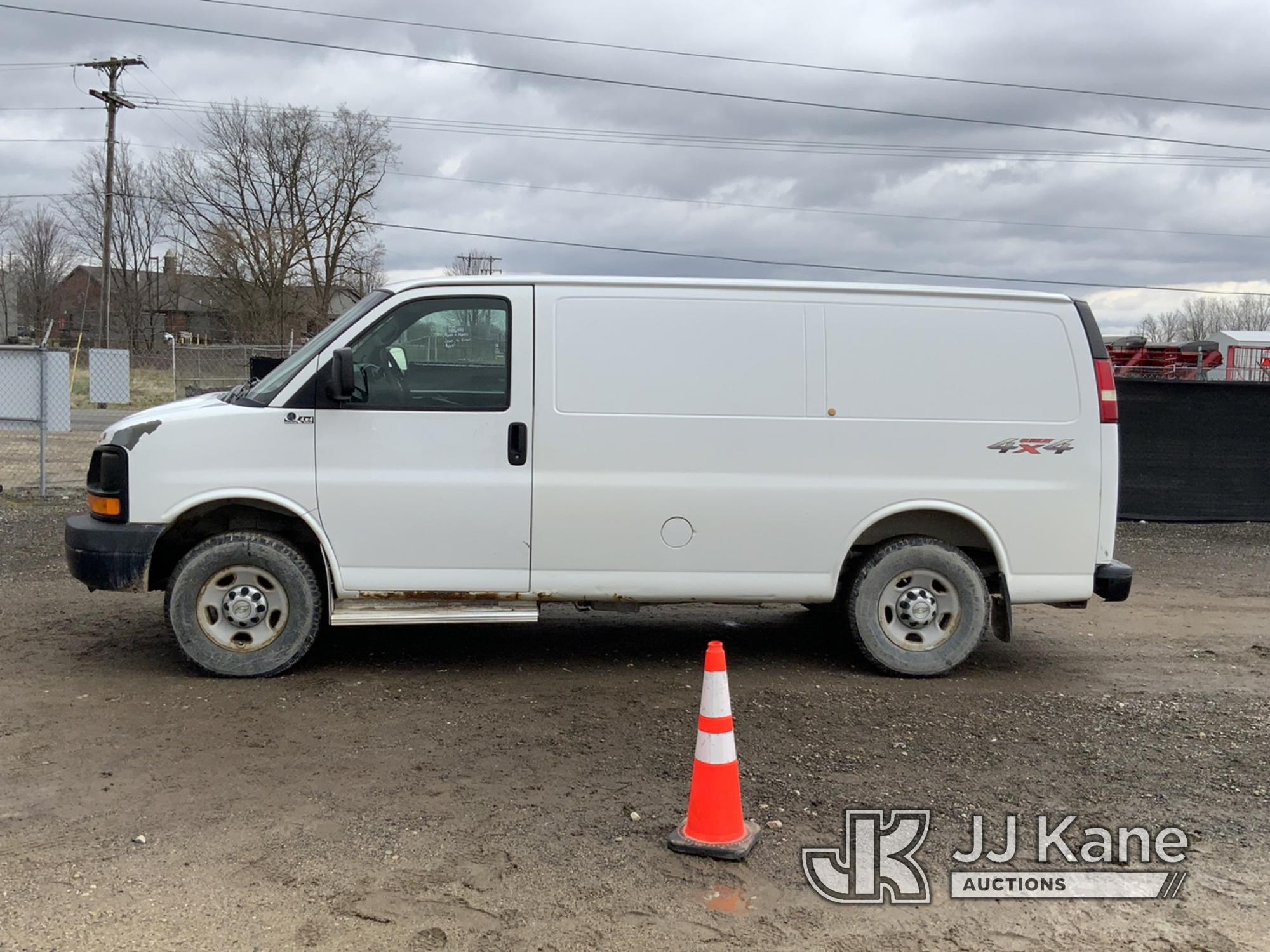 (Charlotte, MI) 2010 Chevrolet Express G2500 Cargo Van Runs, Moves, Jump to Start, Rust