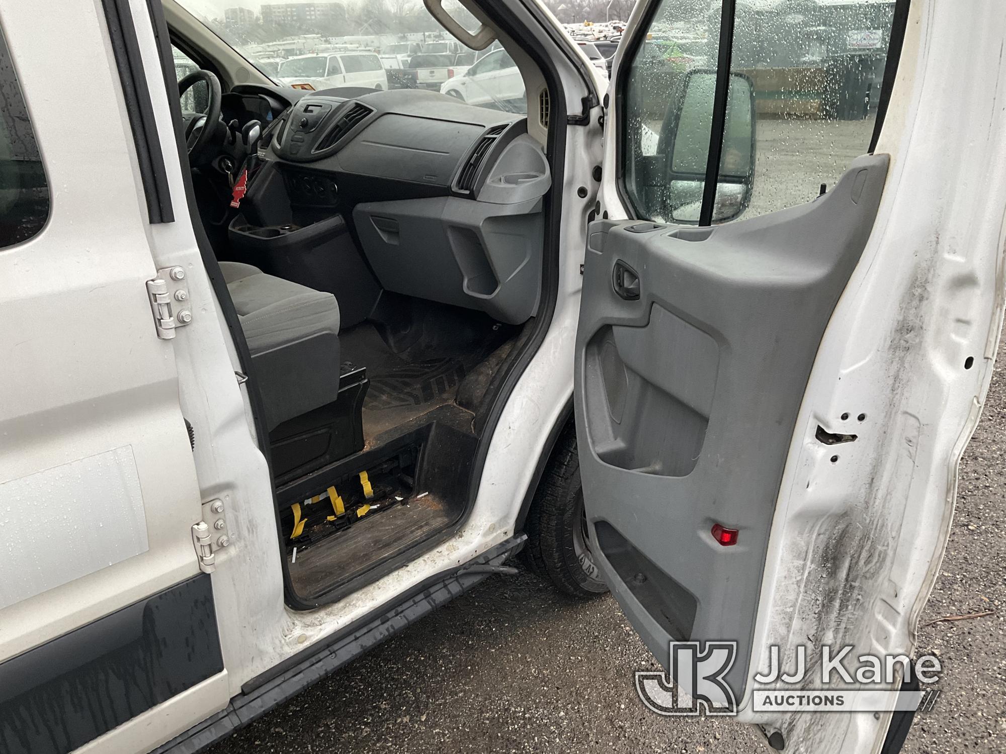 (Plymouth Meeting, PA) 2016 Ford Transit-250 Cargo Van Runs & Moves, Check Engine Light On, Cracked