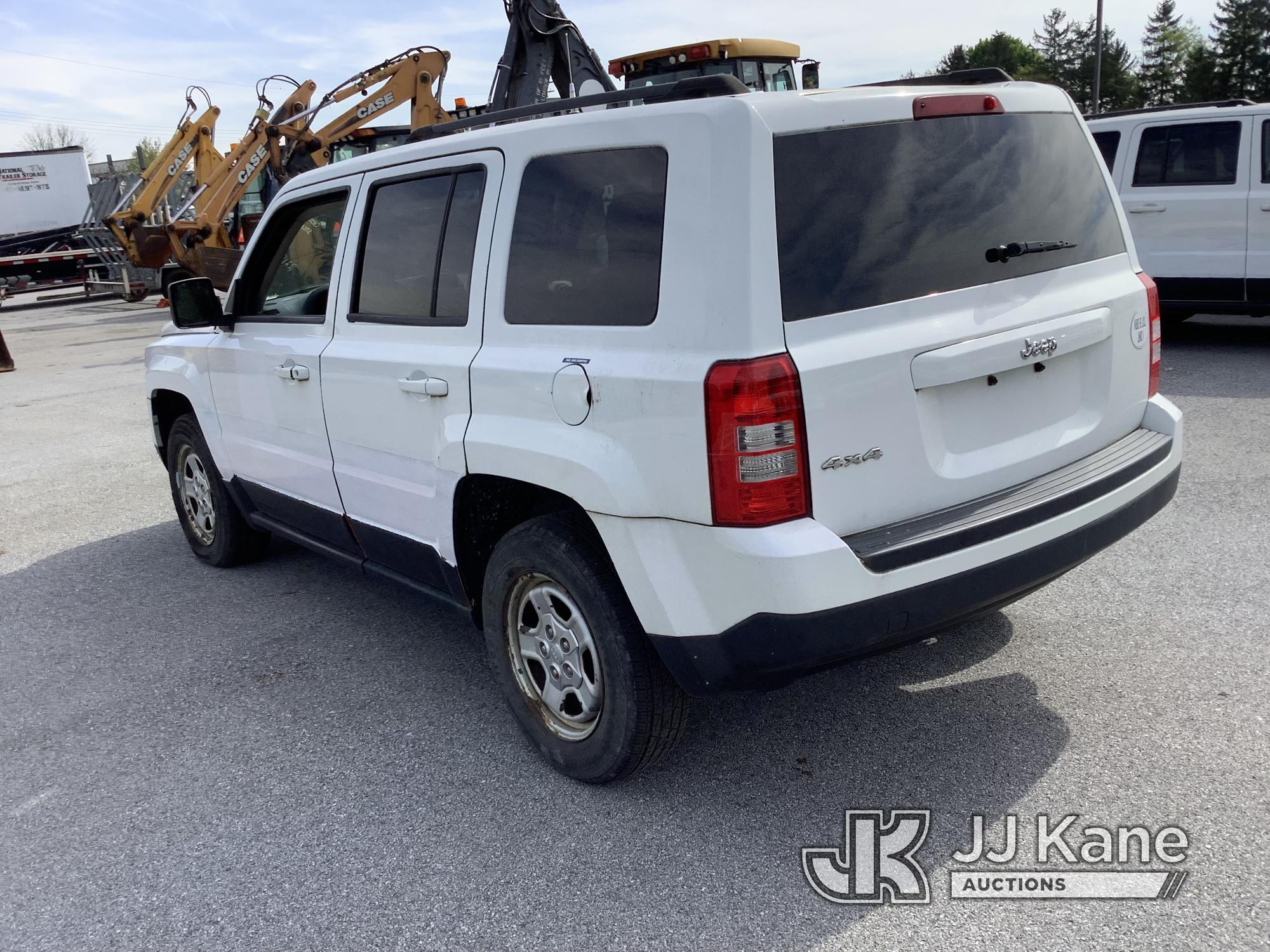 (Chester Springs, PA) 2012 Jeep Patriot 4x4 4-Door Sport Utility Vehicle Runs & Moves, Engine Light