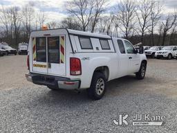 (Smock, PA) 2010 GMC Sierra 1500 4x4 Extended-Cab Pickup Truck Title Delay) (Runs & Moves, Rust & Bo