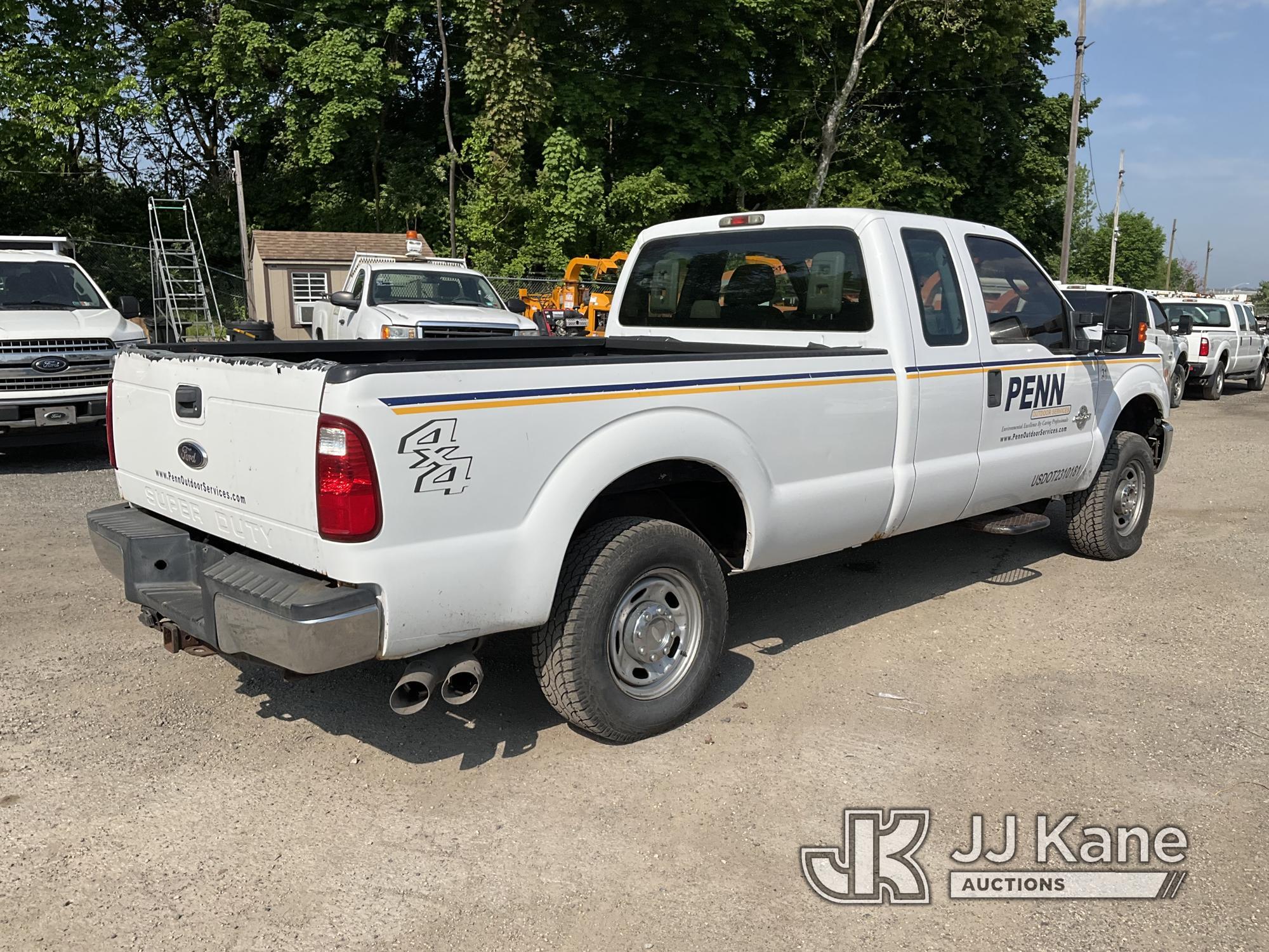 (Plymouth Meeting, PA) 2011 Ford F250 4x4 Extended-Cab Pickup Truck Runs & Moves, Body & Rust Damage