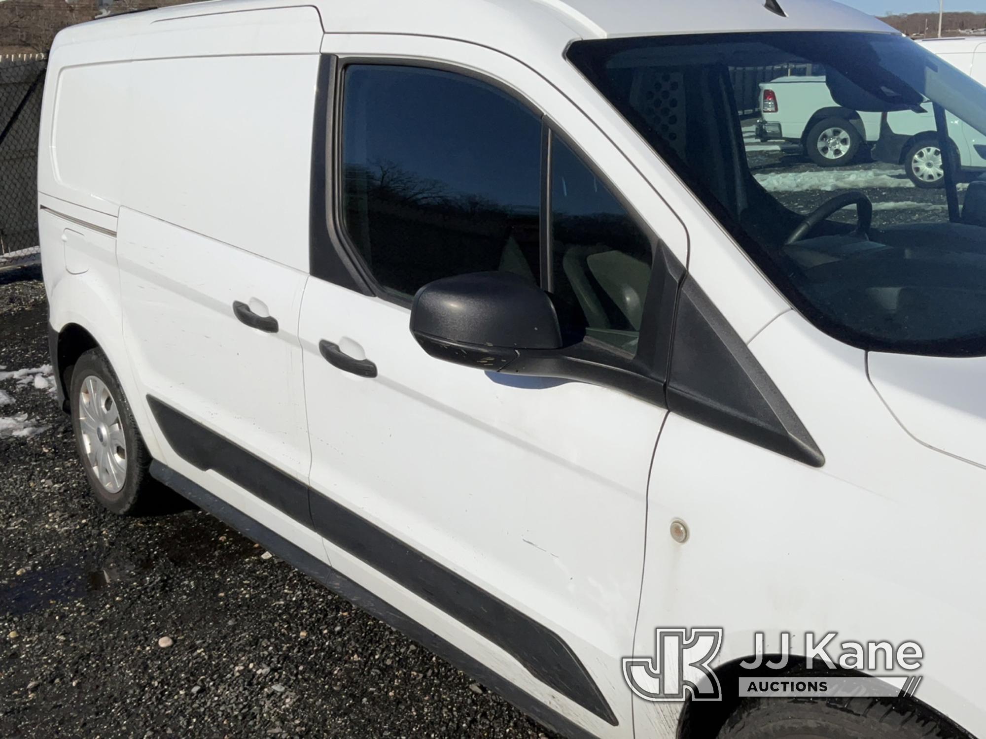 (Kings Park, NY) 2020 Ford Transit Connect Mini Cargo Van Runs & Moves) (Inspection and Removal BY A