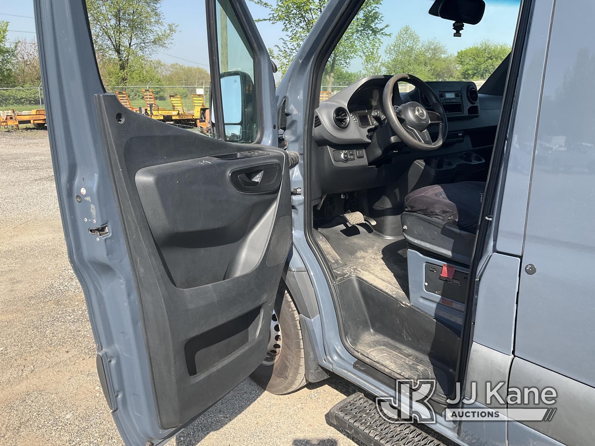 (Plymouth Meeting, PA) 2019 Mercedes-Benz 3500 Sprinter Cargo Van Runs & Moves, Body & Rust Damage,