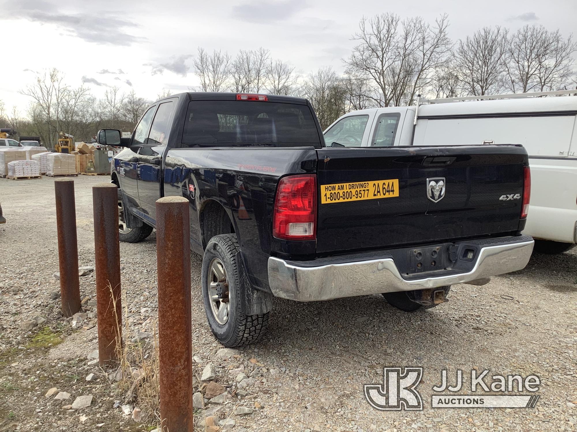 (Smock, PA) 2014 RAM 2500 4x4 Crew-Cab Pickup Truck Not Running, Condition Unknown, No brakes, No Po