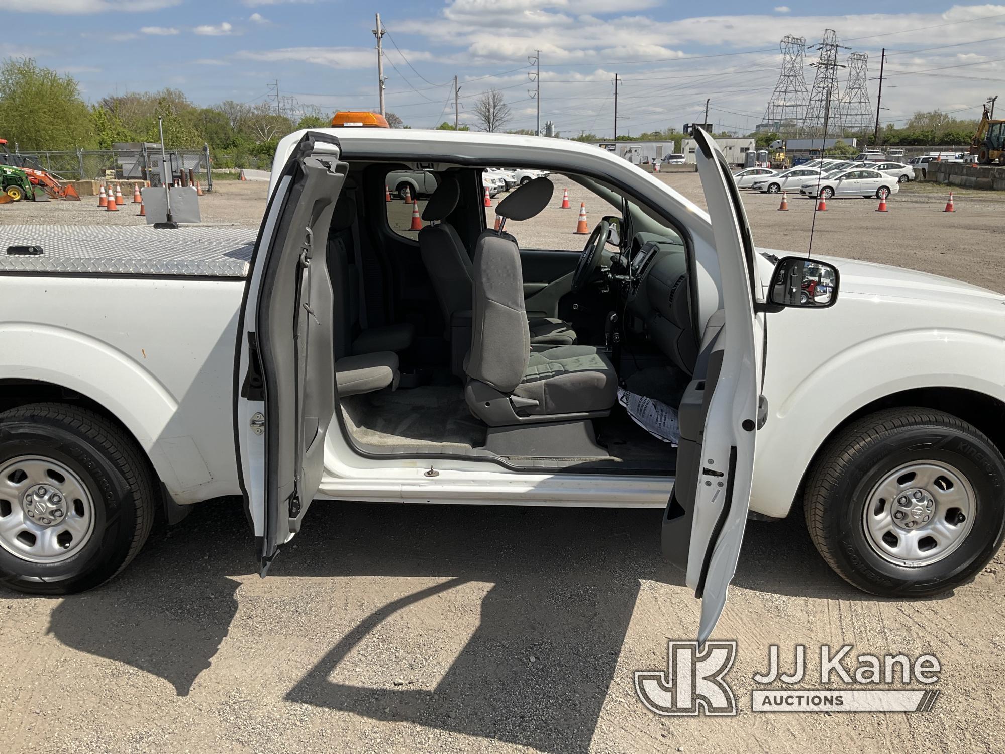 (Plymouth Meeting, PA) 2018 Nissan Frontier Extended-Cab Pickup Truck Runs & Moves, Body & Rust Dama