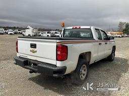 (Shrewsbury, MA) 2016 Chevrolet Silverado 1500 4x4 Extended-Cab Pickup Truck Runs & Moves) (Check En