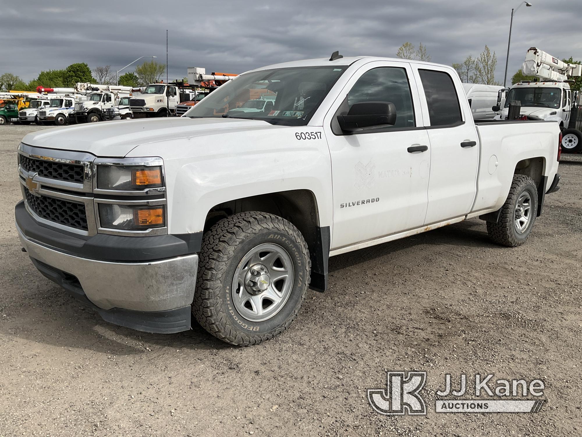 (Plymouth Meeting, PA) 2014 Chevrolet Silverado 1500 4x4 Extended-Cab Pickup Truck Runs & Moves, Bod