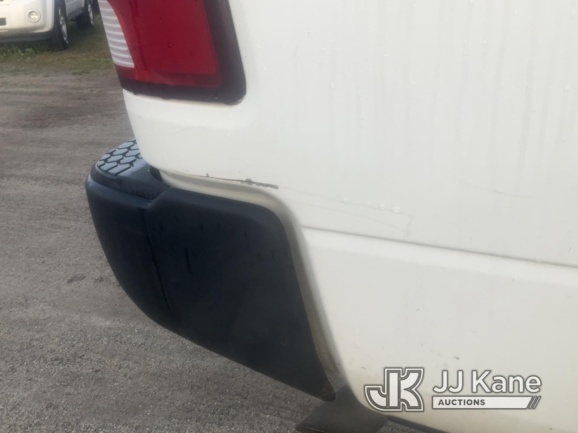 (Bellport, NY) 2013 RAM 1500 4x4 Crew-Cab Pickup Truck Runs & Moves, Body & Rust Damage) (Inspection