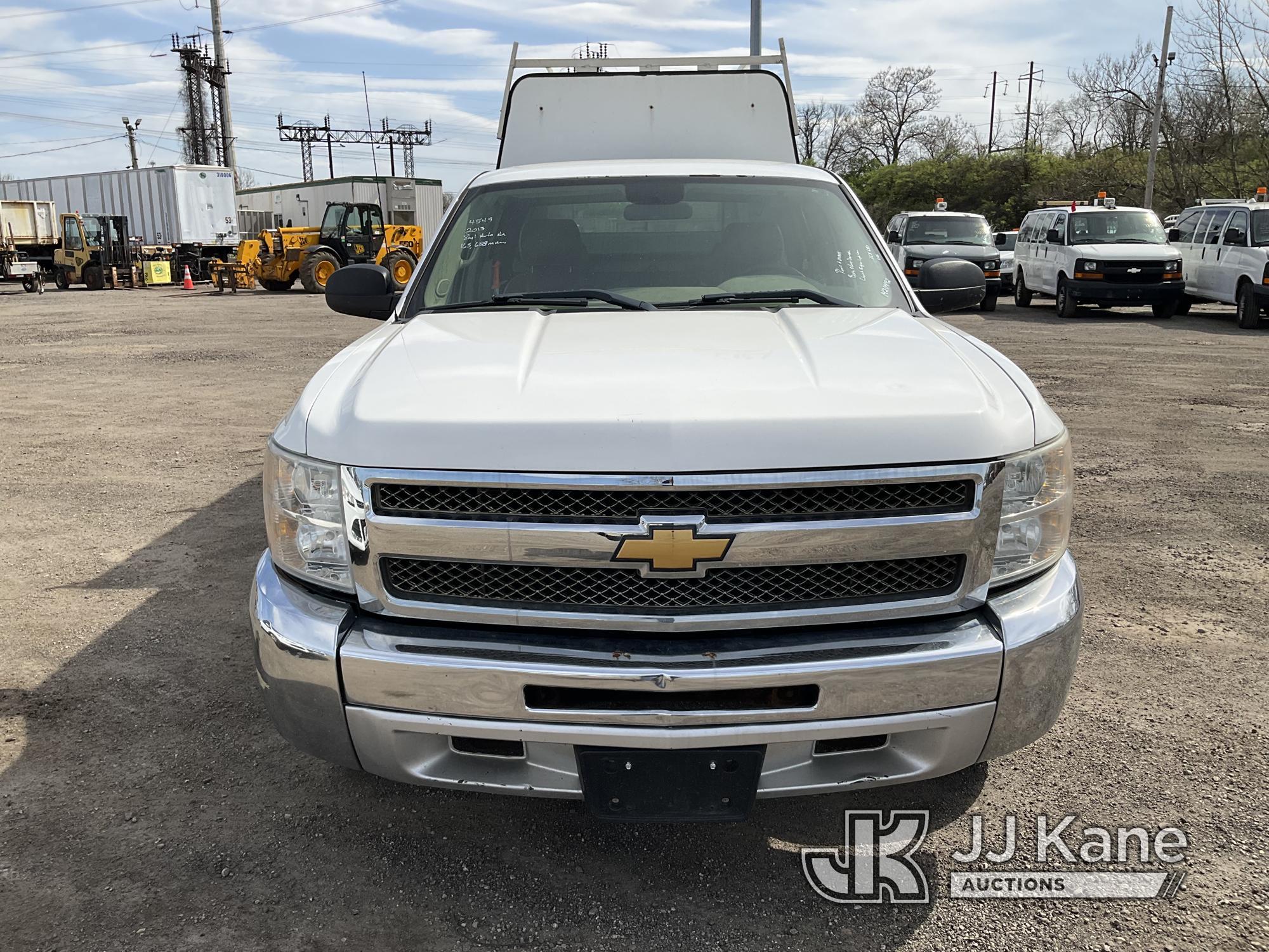 (Plymouth Meeting, PA) 2013 Chevrolet Silverado 1500 Extended-Cab Pickup Truck Runs & Moves, Check E