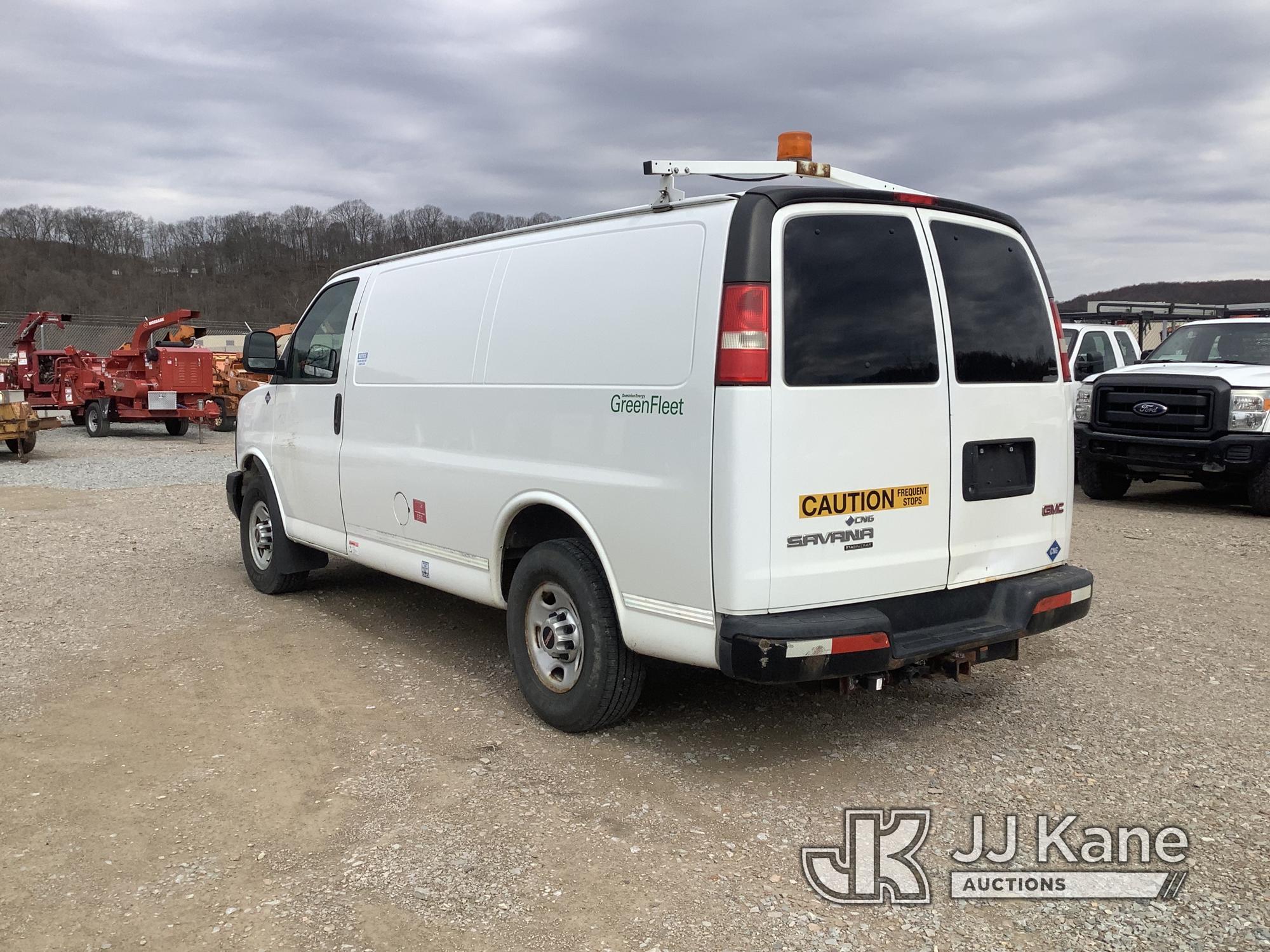 (Smock, PA) 2014 GMC G2500 Cargo Van Title Delay) (Runs & Moves, Jump To Start, Rust & Body Damage