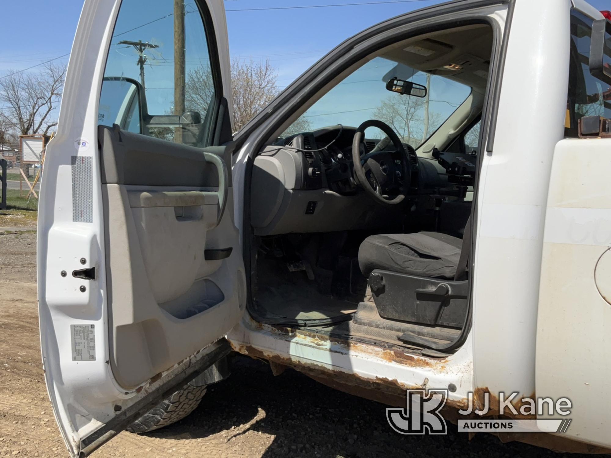 (Charlotte, MI) 2012 GMC Sierra 2500 4x4 Pickup Truck Runs & Moves) (Rust Damage, Body Damage