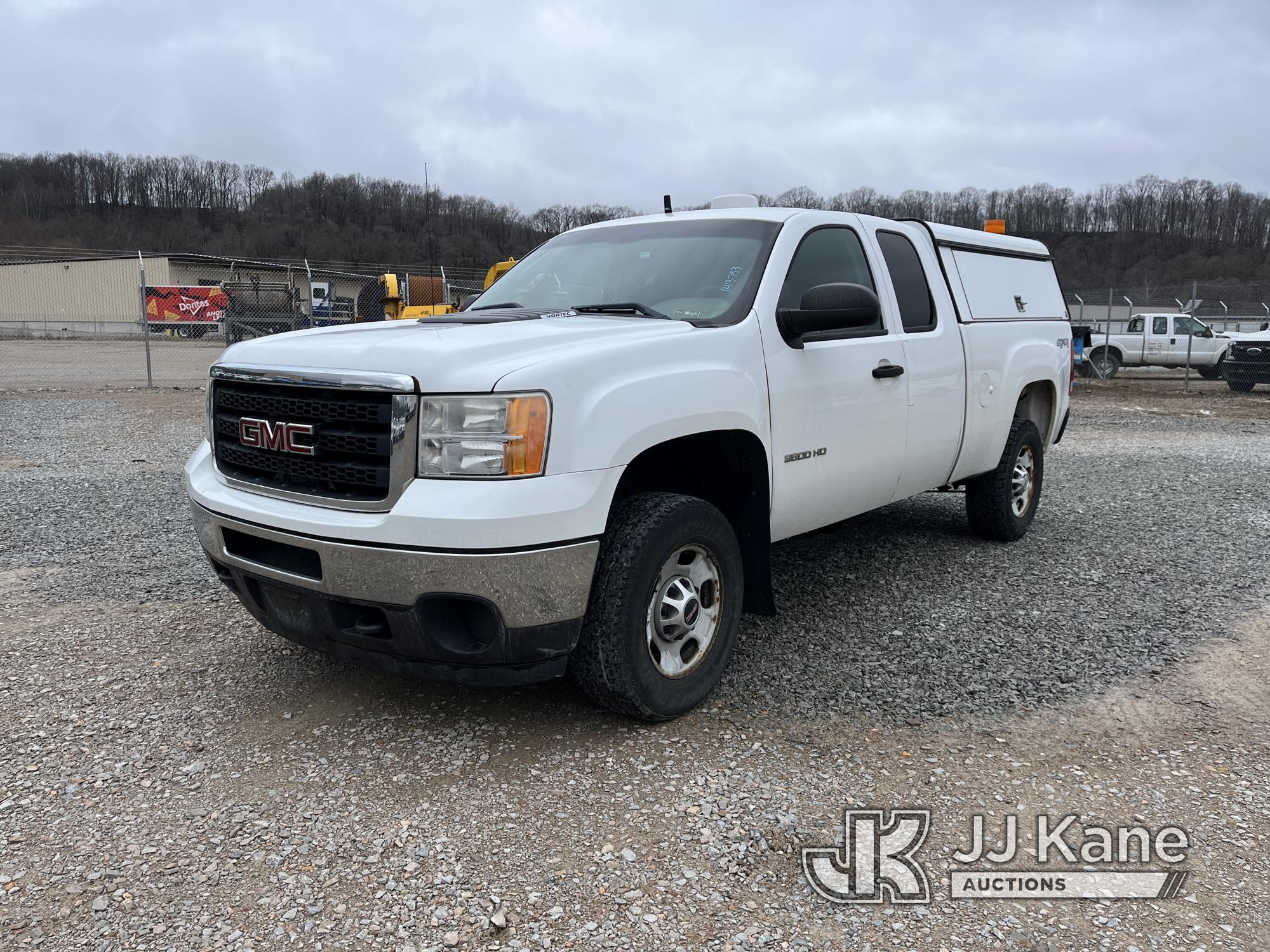 (Smock, PA) 2012 GMC Sierra 2500HD 4x4 Extended-Cab Pickup Truck Title Delay) (Runs & Moves, Jump To