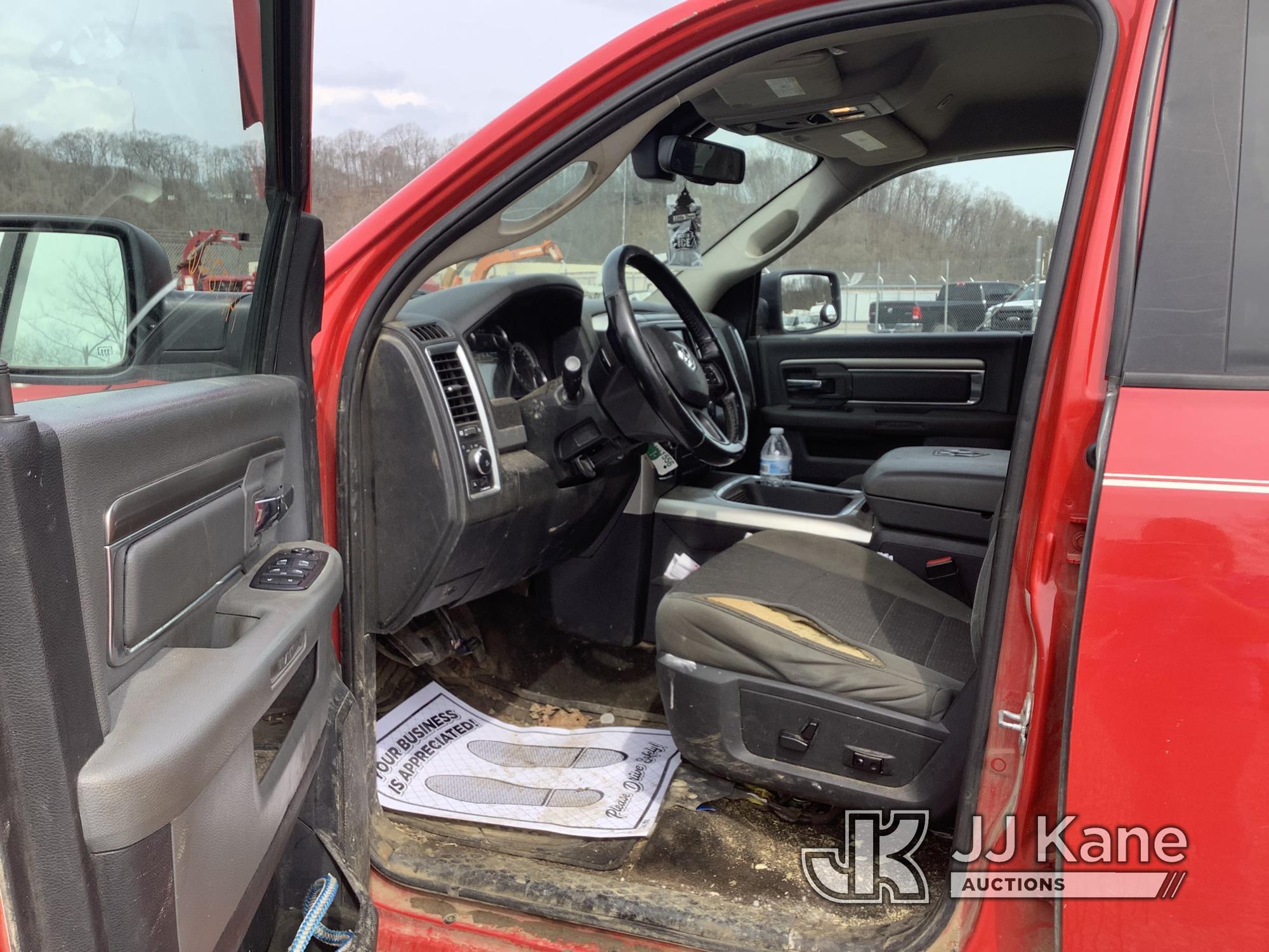 (Smock, PA) 2017 RAM 1500 4x4 Crew-Cab Pickup Truck Physical Title Unavailable, 45 Day Electronic Ti