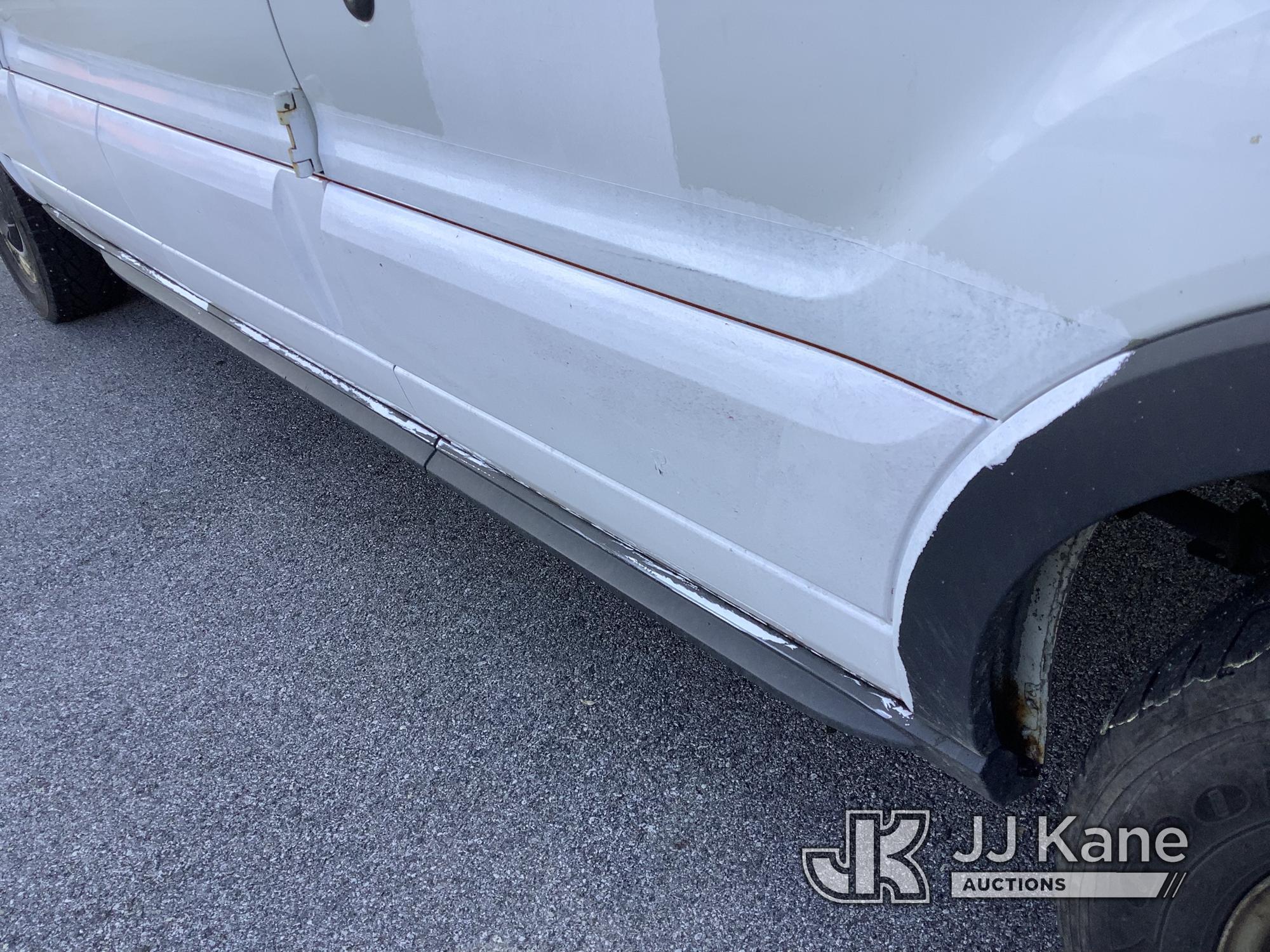 (Chester Springs, PA) 2015 Ford Transit 350 Cargo Van Runs & Moves, Rust & Body Damage) (Inspection