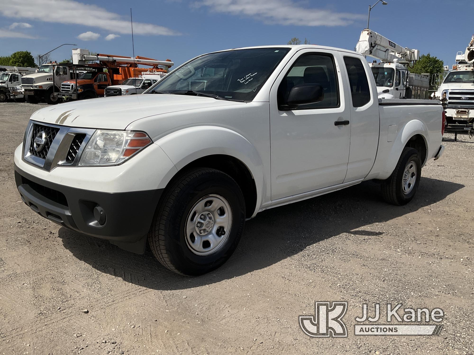 (Plymouth Meeting, PA) 2018 Nissan Frontier Extended-Cab Pickup Truck Runs & Moves, Body & Rust Dama