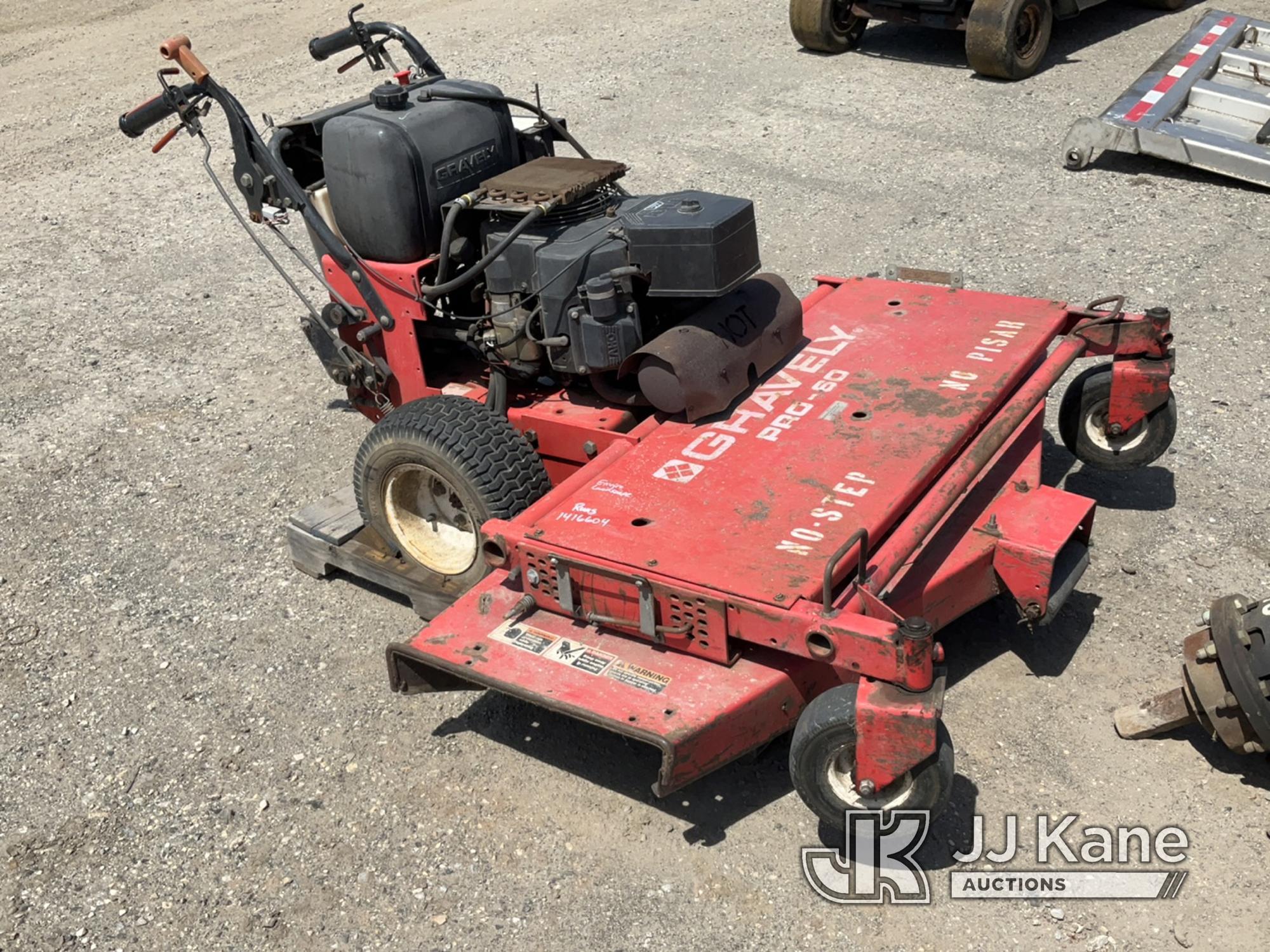 (Plymouth Meeting, PA) Gravely 60 in. Walk-Behind Mower (Runs) NOTE: This unit is being sold AS IS/W