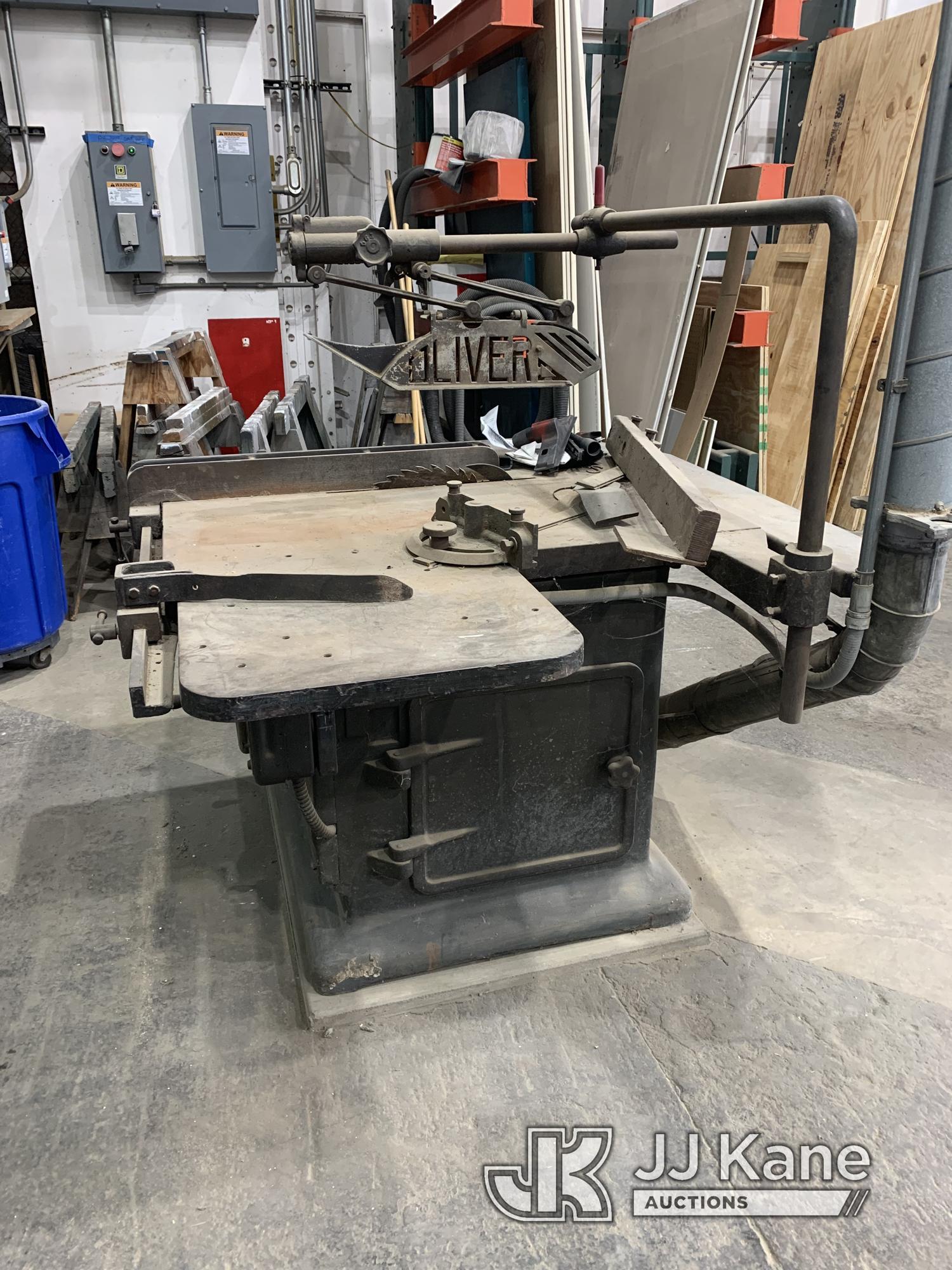 (Pittsburgh, PA) Oliver Machinery Table Saw