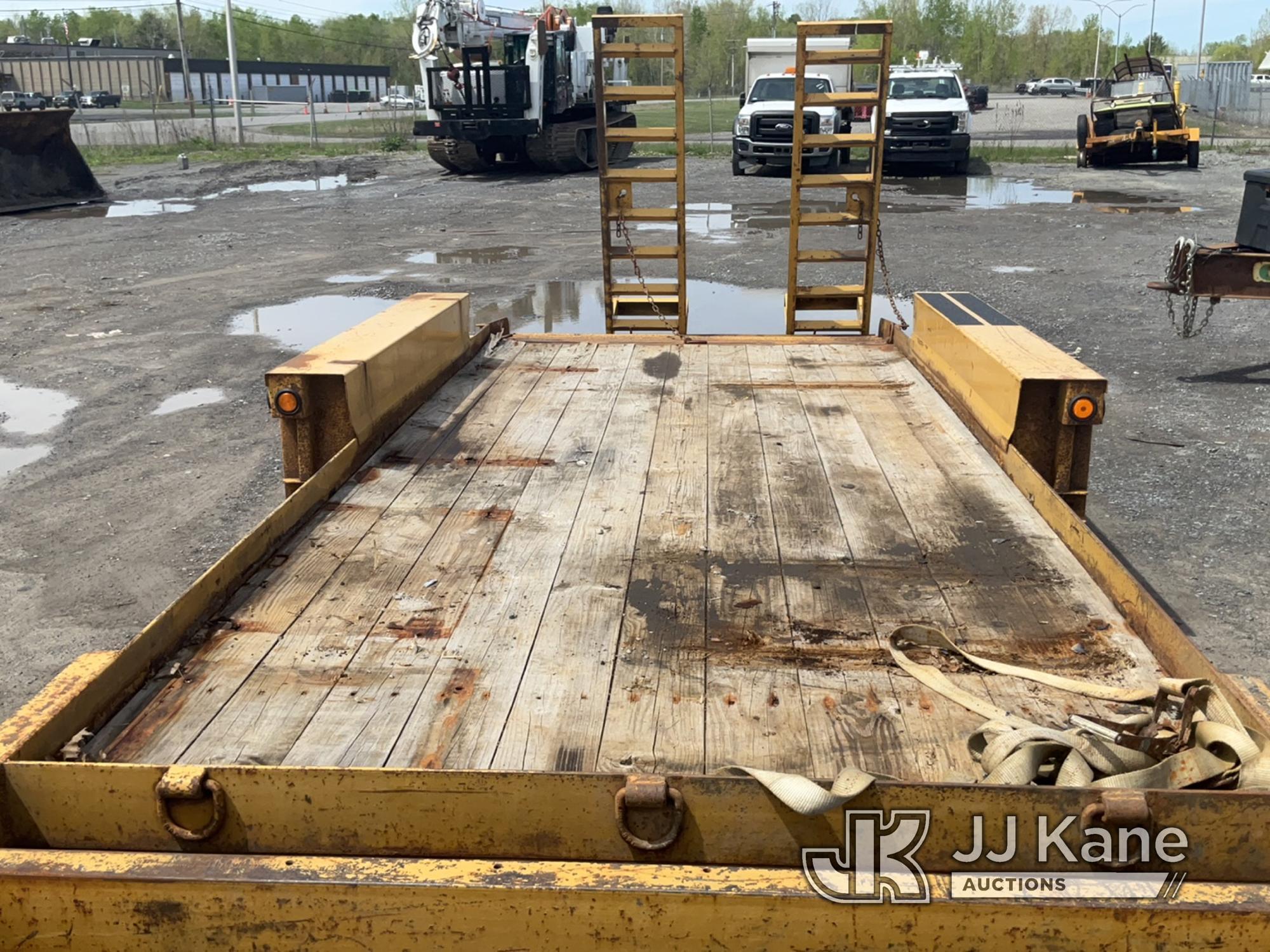 (Rome, NY) 2016 Belshe T16 T/A Tagalong Flatbed Trailer Body & Rust Damage