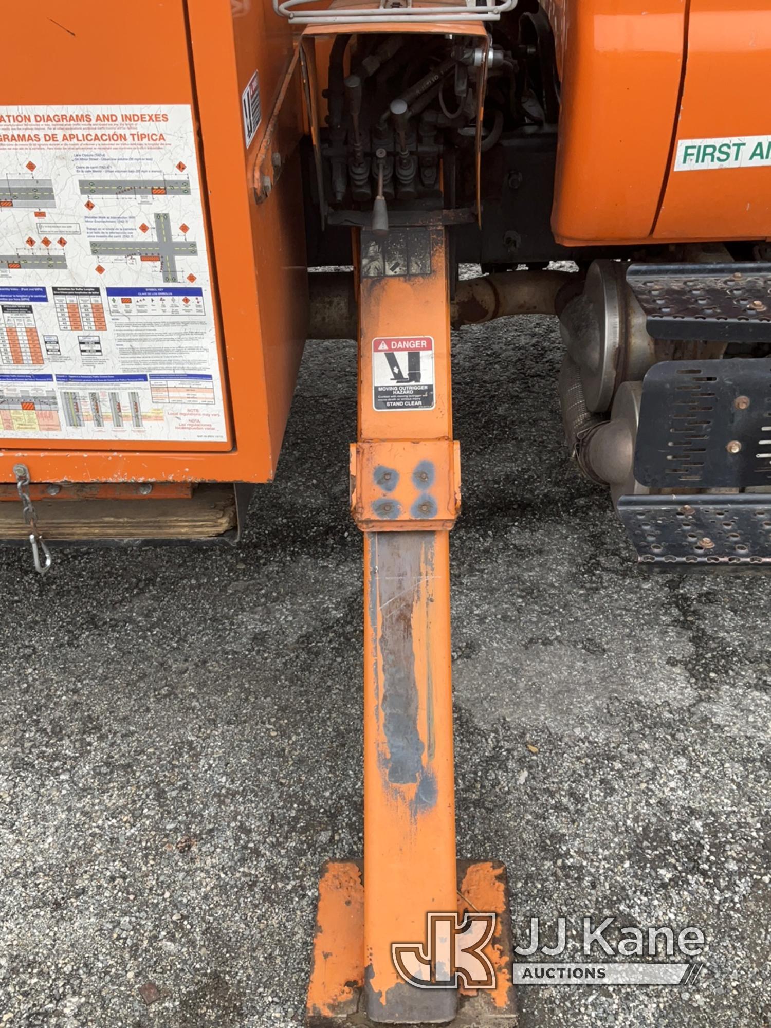 (Plymouth Meeting, PA) Altec LR760E70, Over-Center Elevator Bucket Truck mounted behind cab on 2013