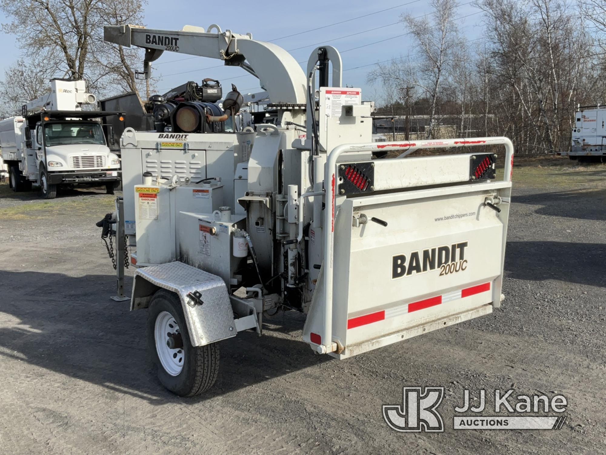 (Plains, PA) 2022 Bandit Industries Brush Bandit 200UC Portable Chipper (12 in Disc), Trailer Mounte