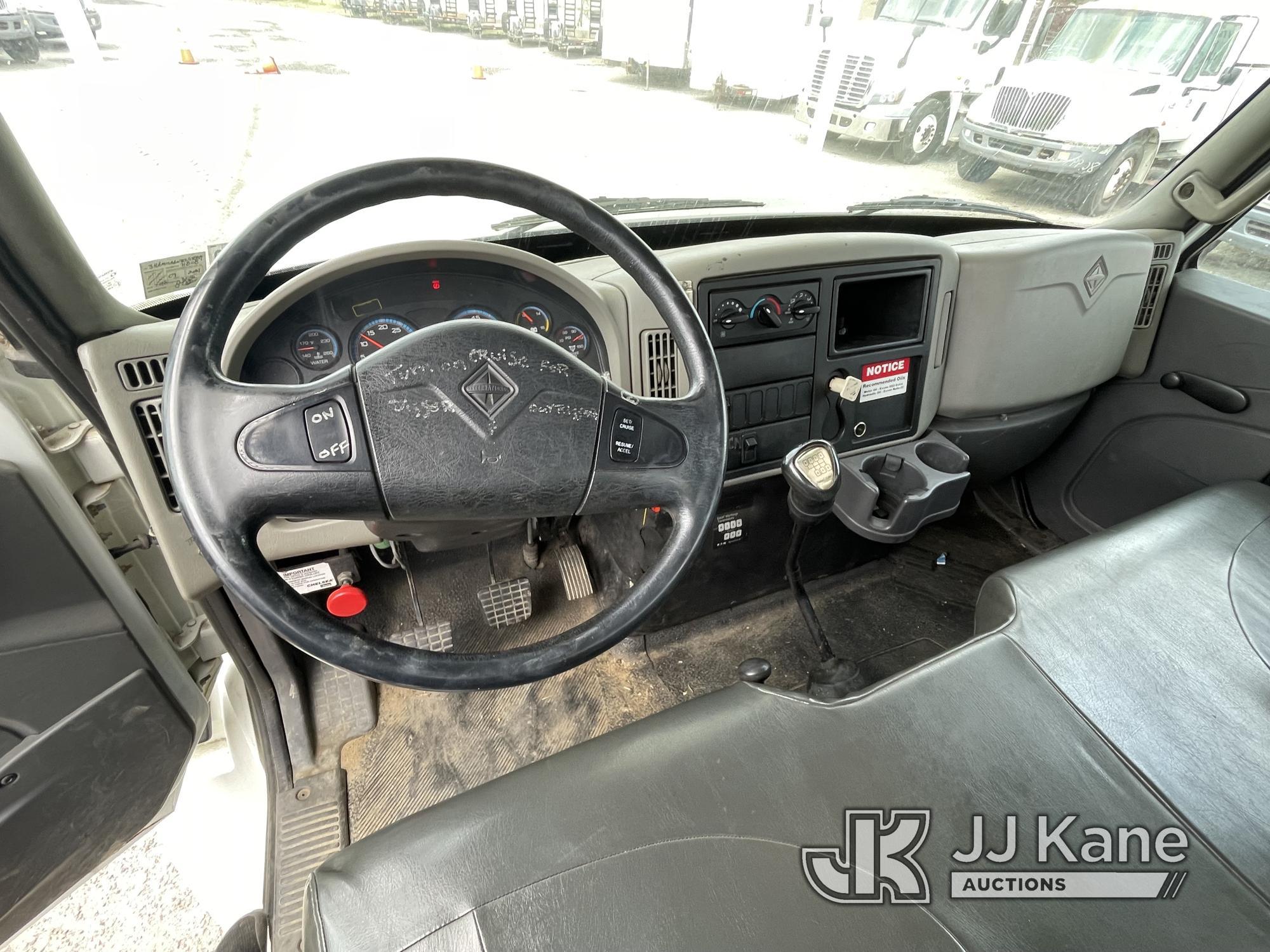 (Plymouth Meeting, PA) Terex Commander 4045, Digger Derrick rear mounted on 2012 International 4300