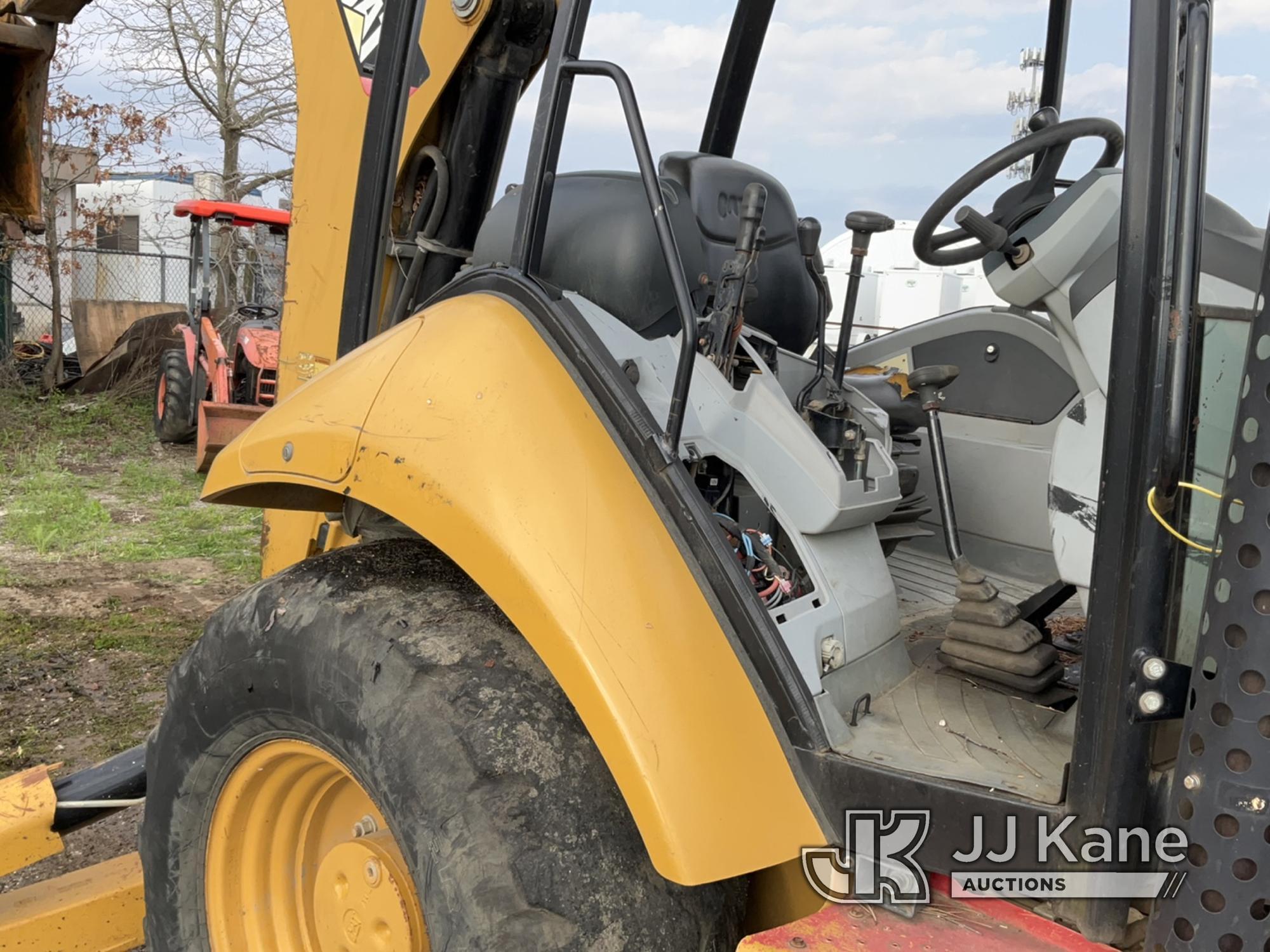 (Bellport, NY) 2013 Caterpillar 420F Tractor Loader Backhoe Runs & Moves, Bad Engine, Bad Tire, Load